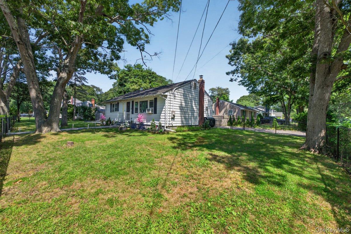 287 Whittier Drive Property Photo 18