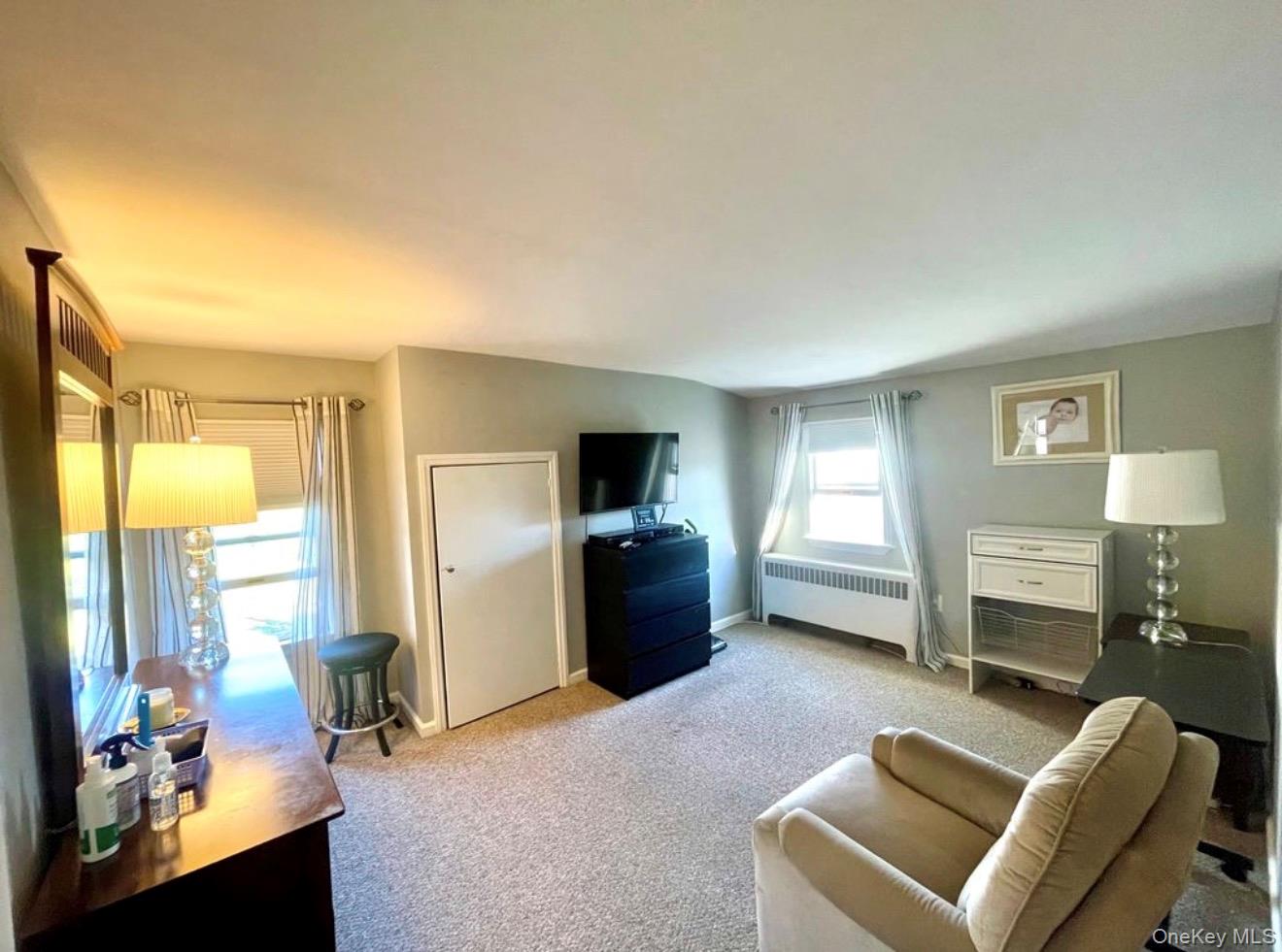222 Centre Avenue Property Photo 9