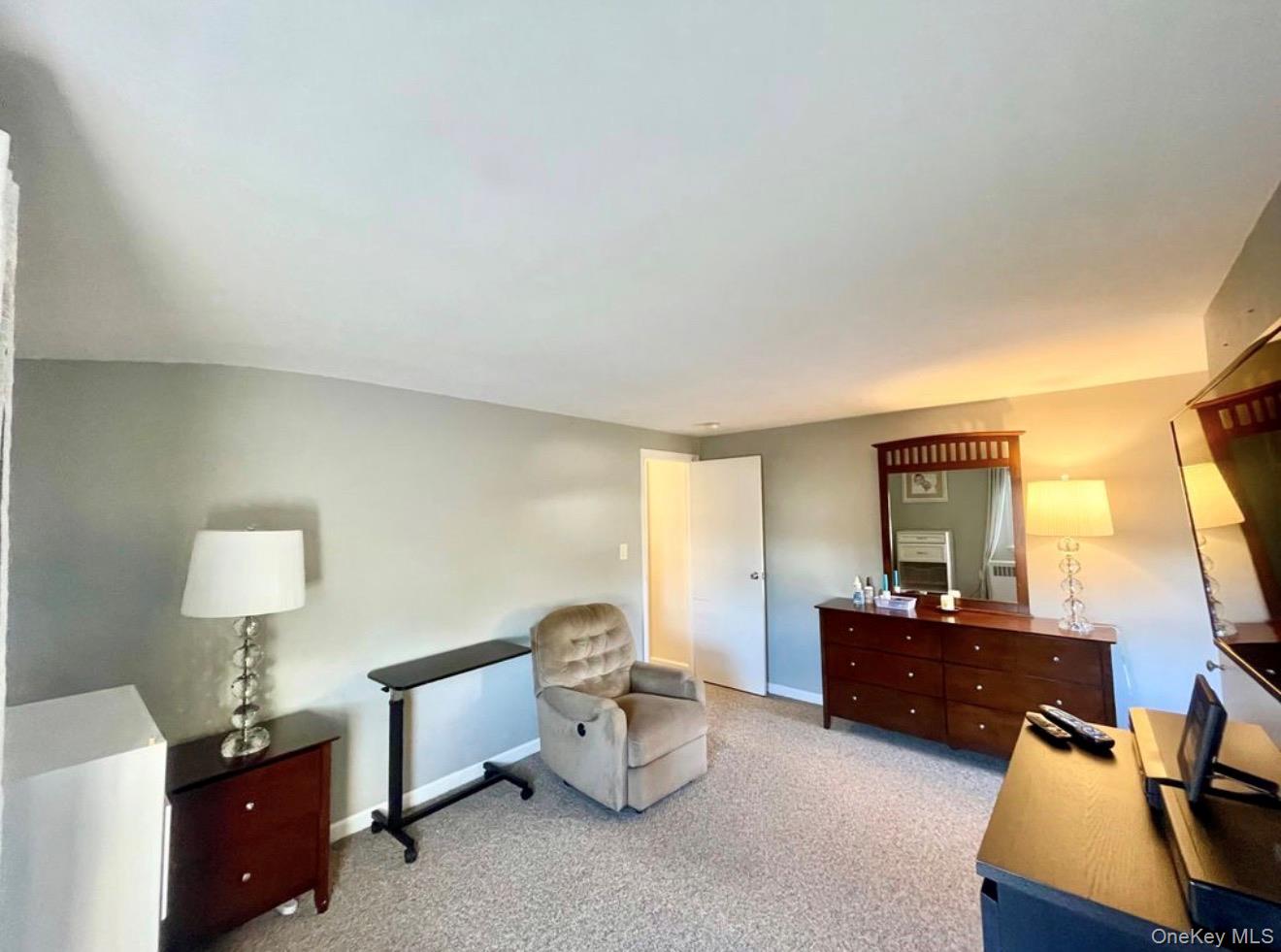 222 Centre Avenue Property Photo 10