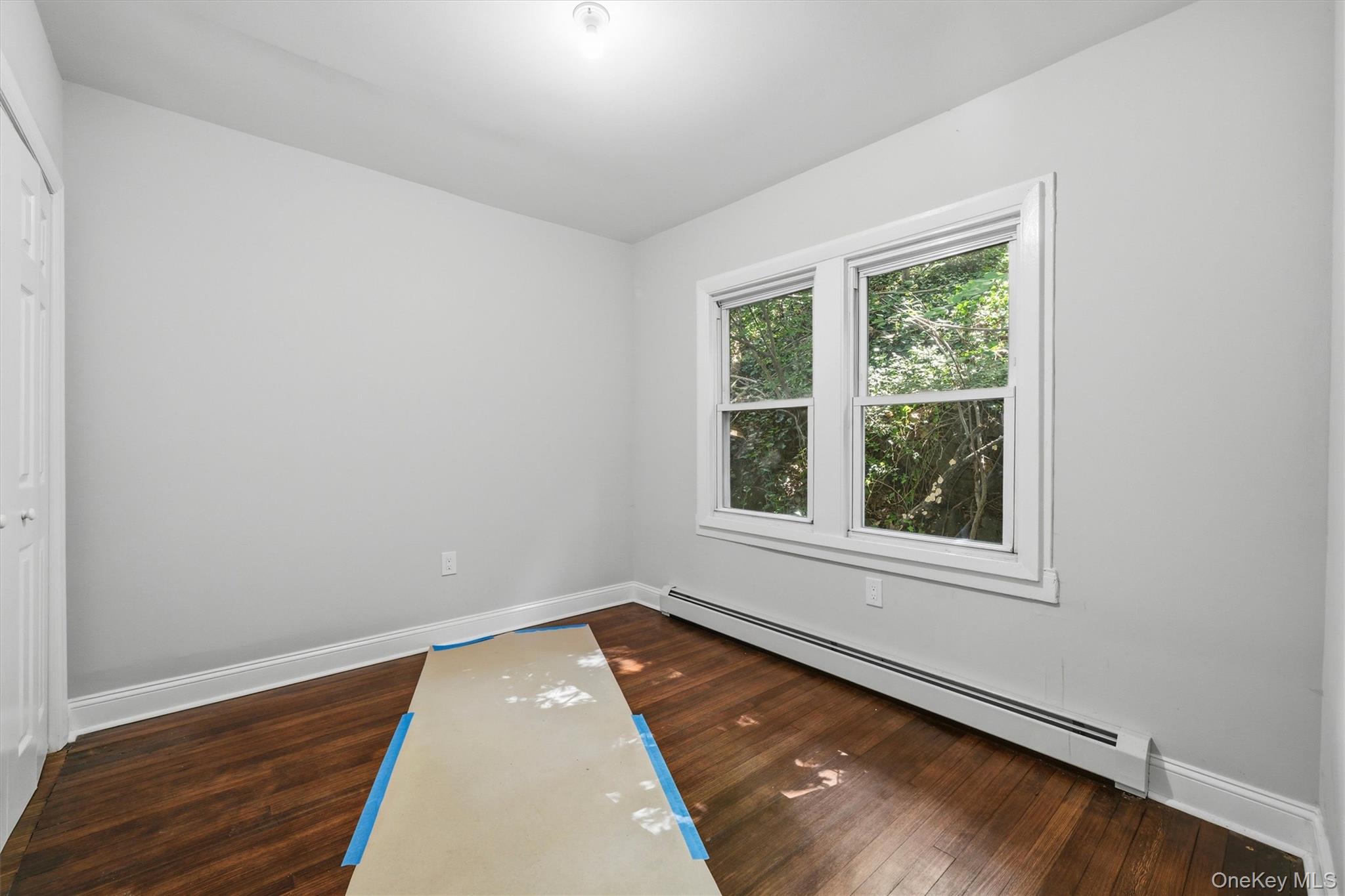 669 N Division Street Property Photo 19
