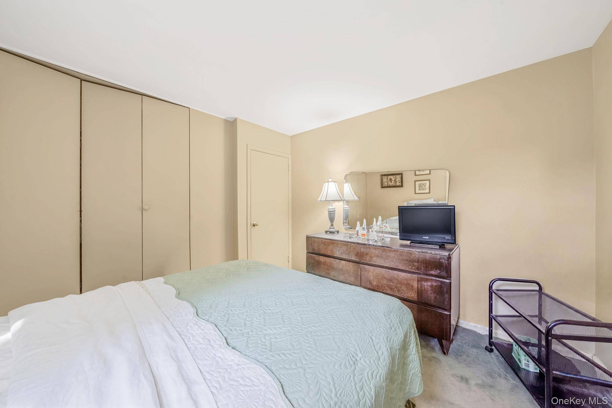42 Walton Street Property Photo 11