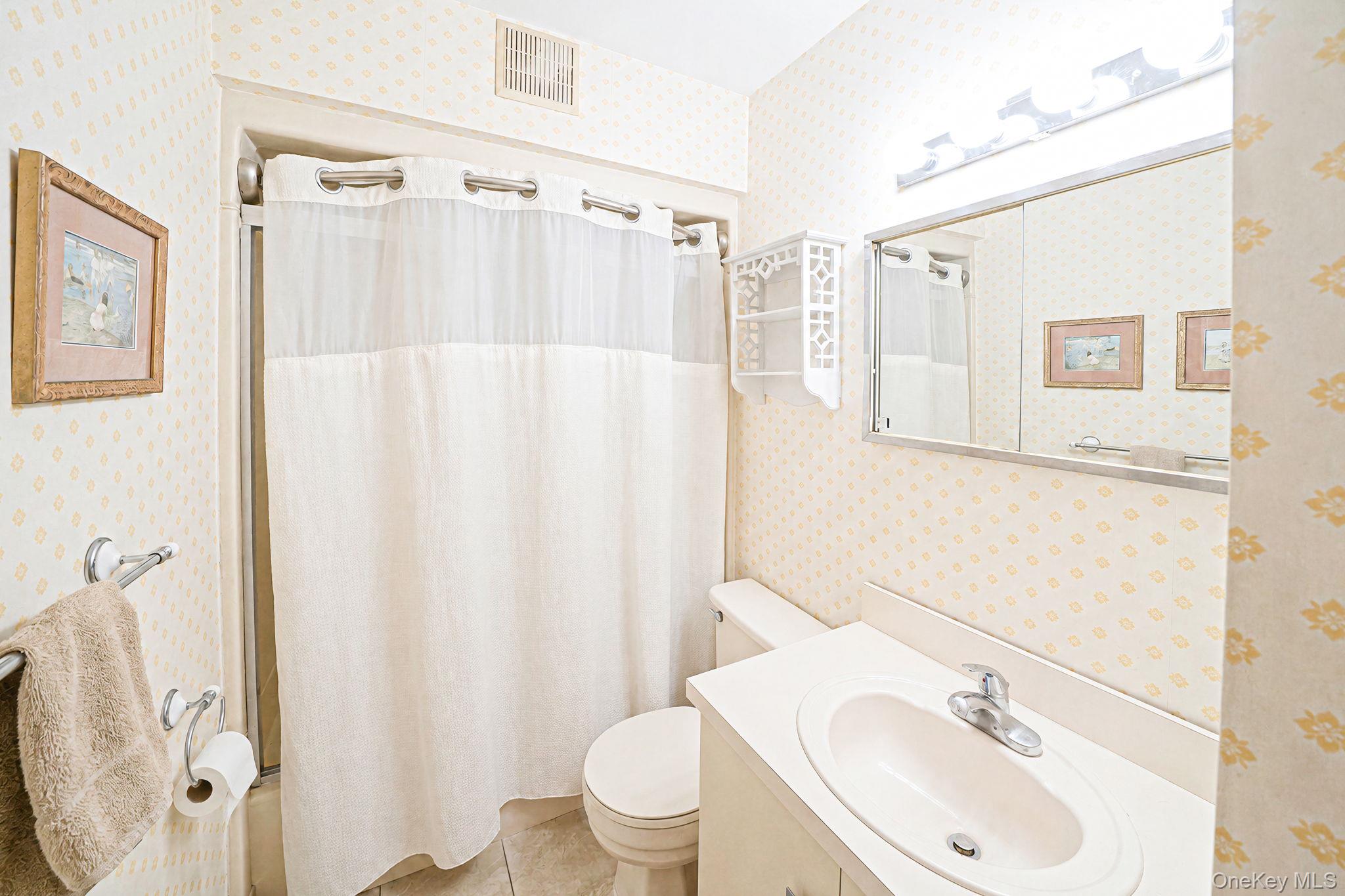 42 Walton Street Property Photo 12