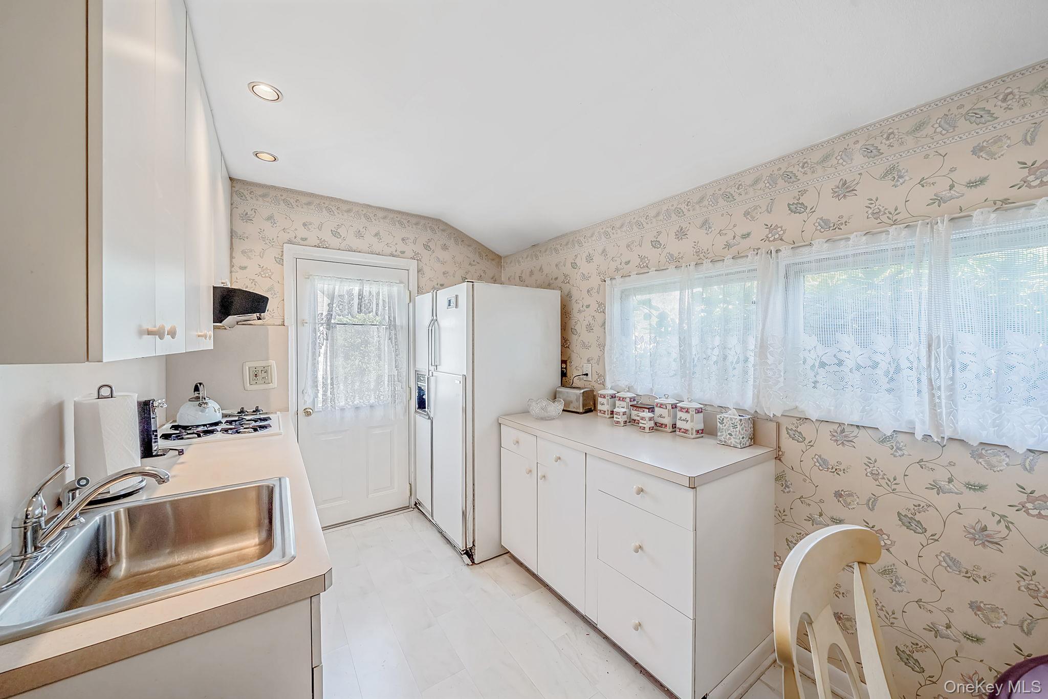 42 Walton Street Property Photo 15