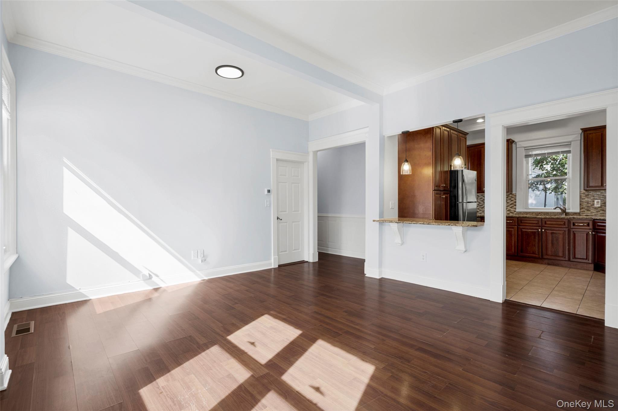 521 Jefferson Avenue 1 Property Photo 9