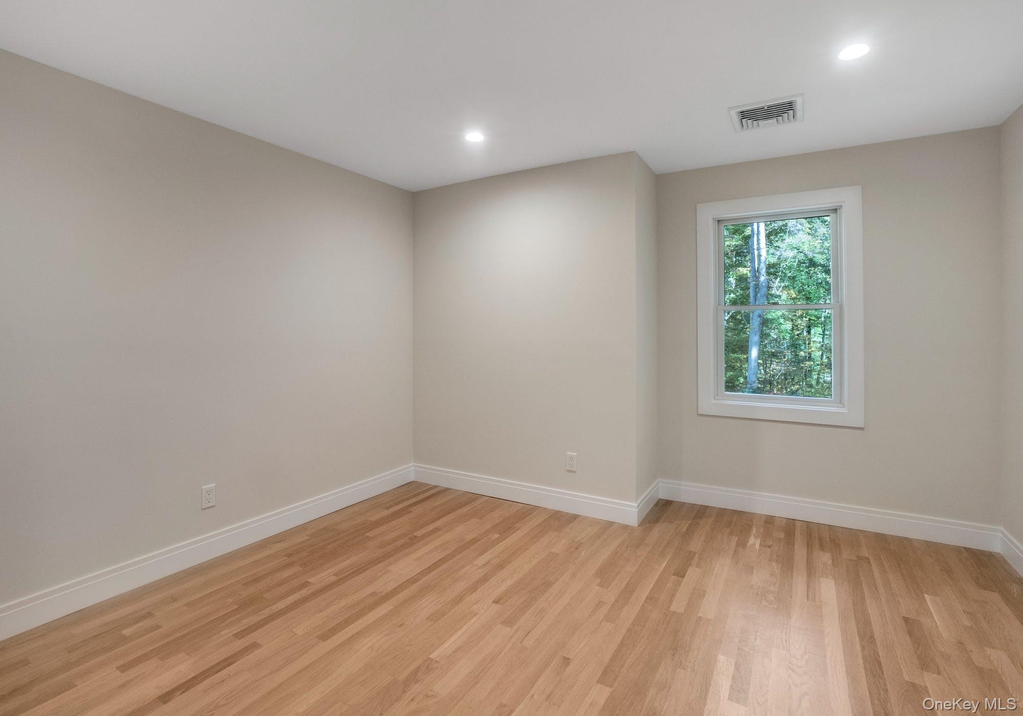 6 Fox Ridge Road Property Photo 18