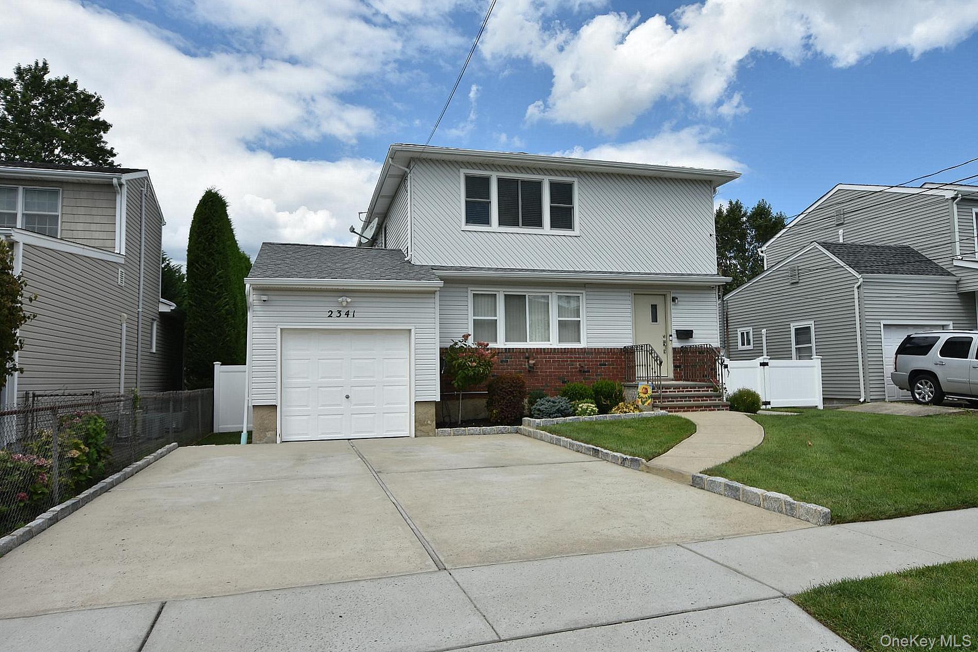 2341 Redmond Road