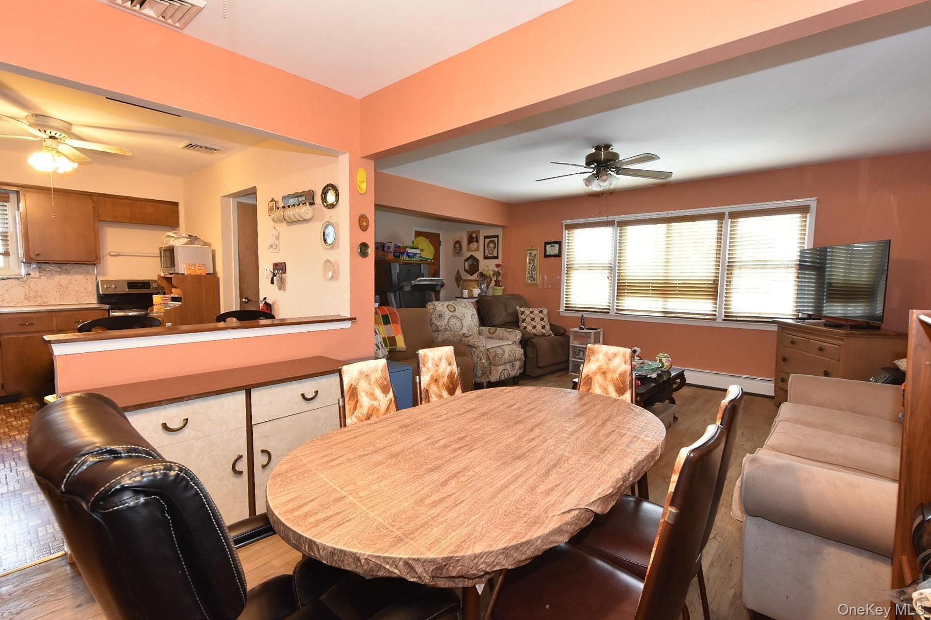 2341 Redmond Road Property Photo 6