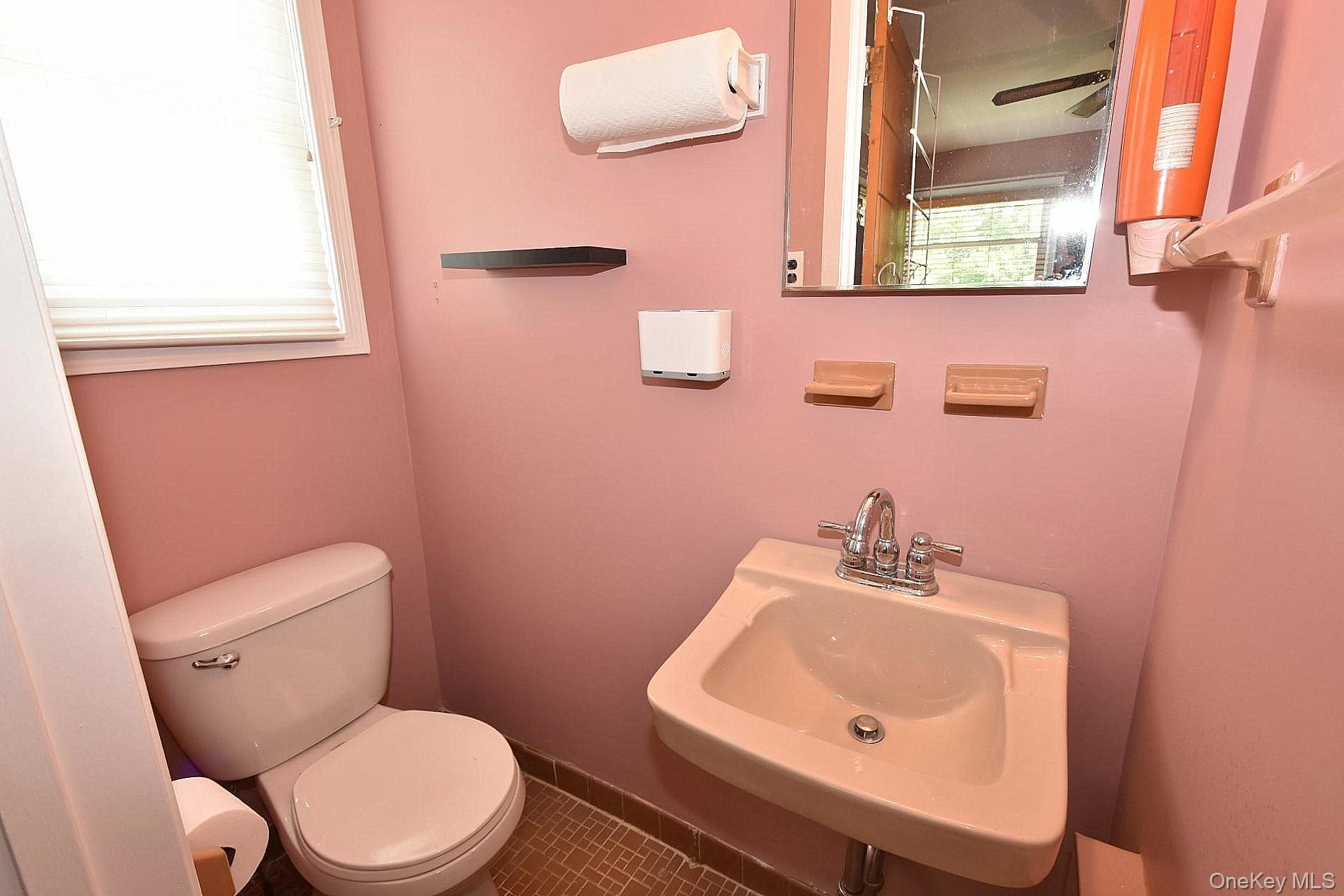 2341 Redmond Road Property Photo 12