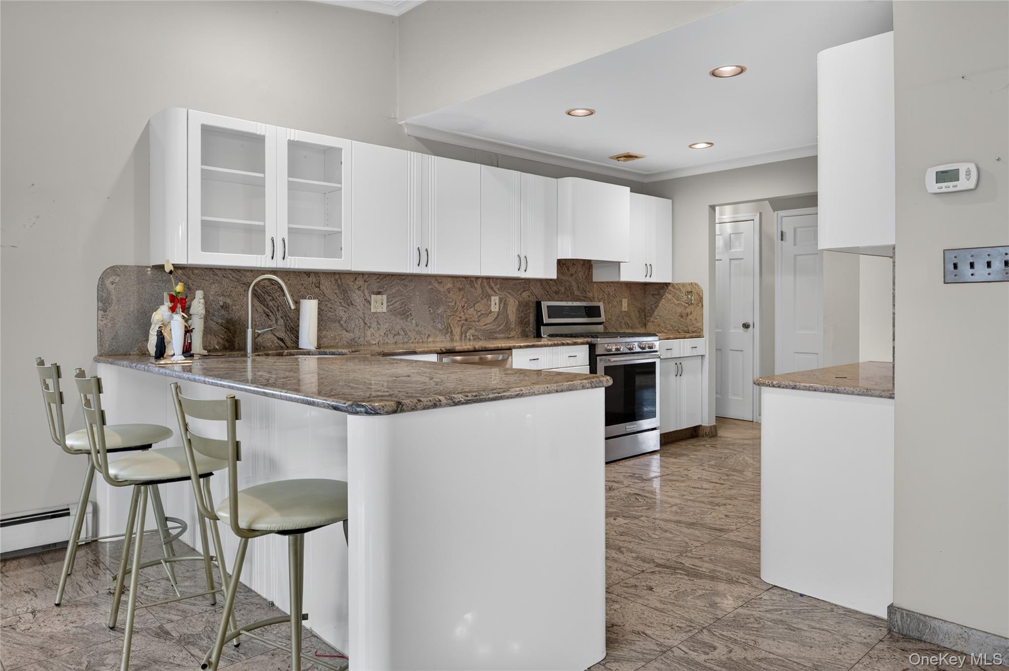 146 Longwood Avenue Property Photo 12