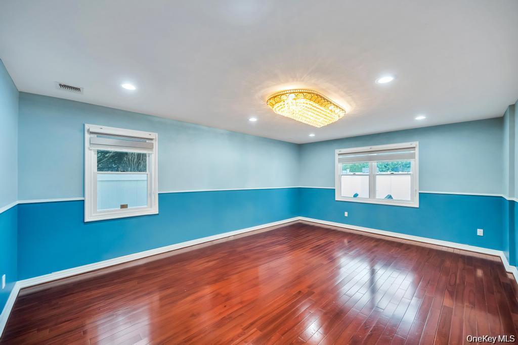 6 Garden Circle Property Photo 10