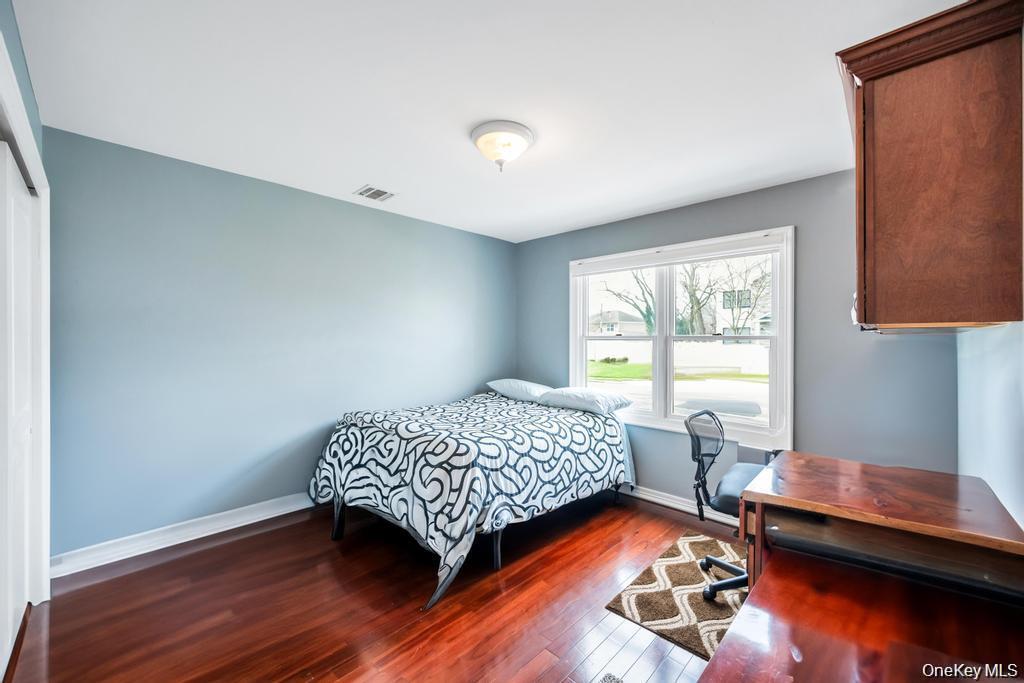 6 Garden Circle Property Photo 11
