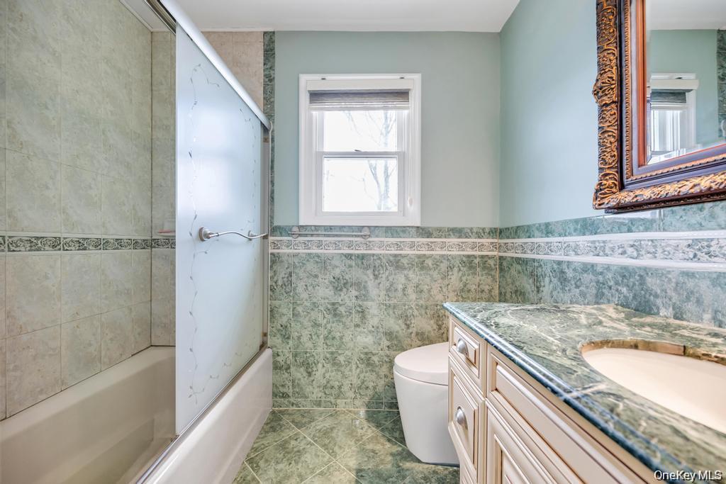 6 Garden Circle Property Photo 24