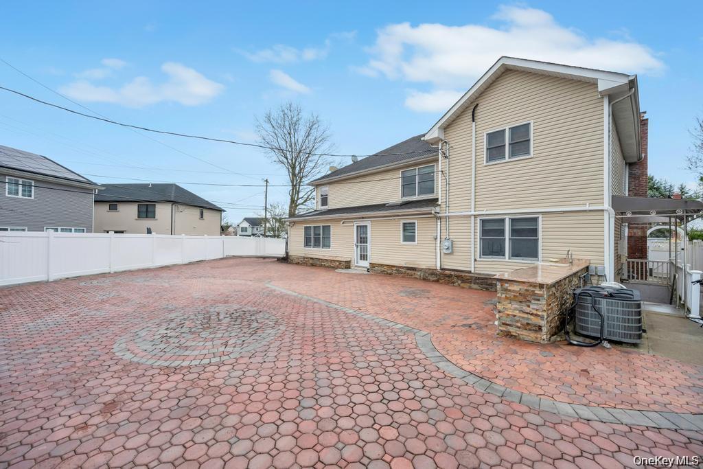 6 Garden Circle Property Photo 29