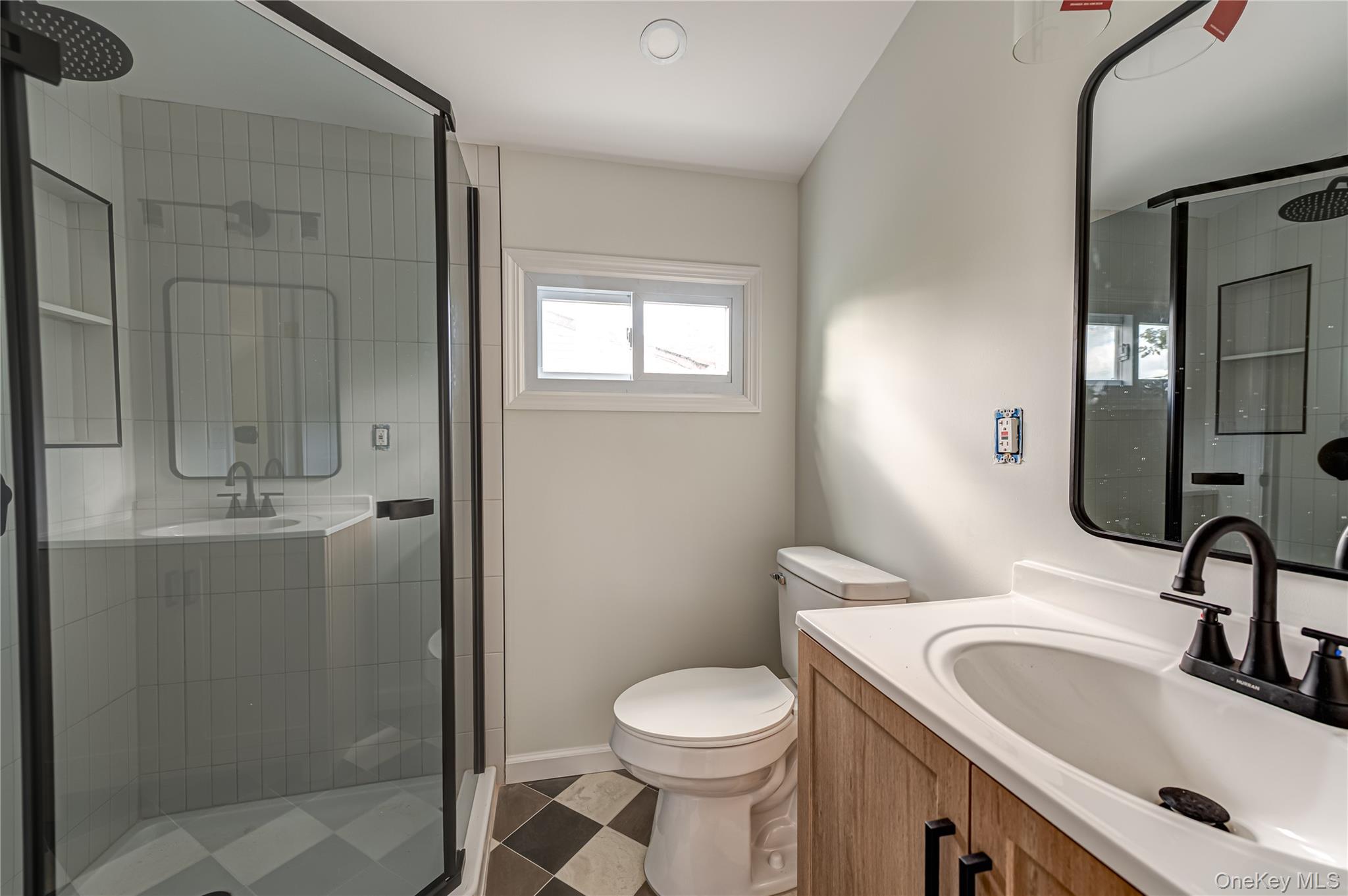 2528 Marshall Avenue Property Photo 11