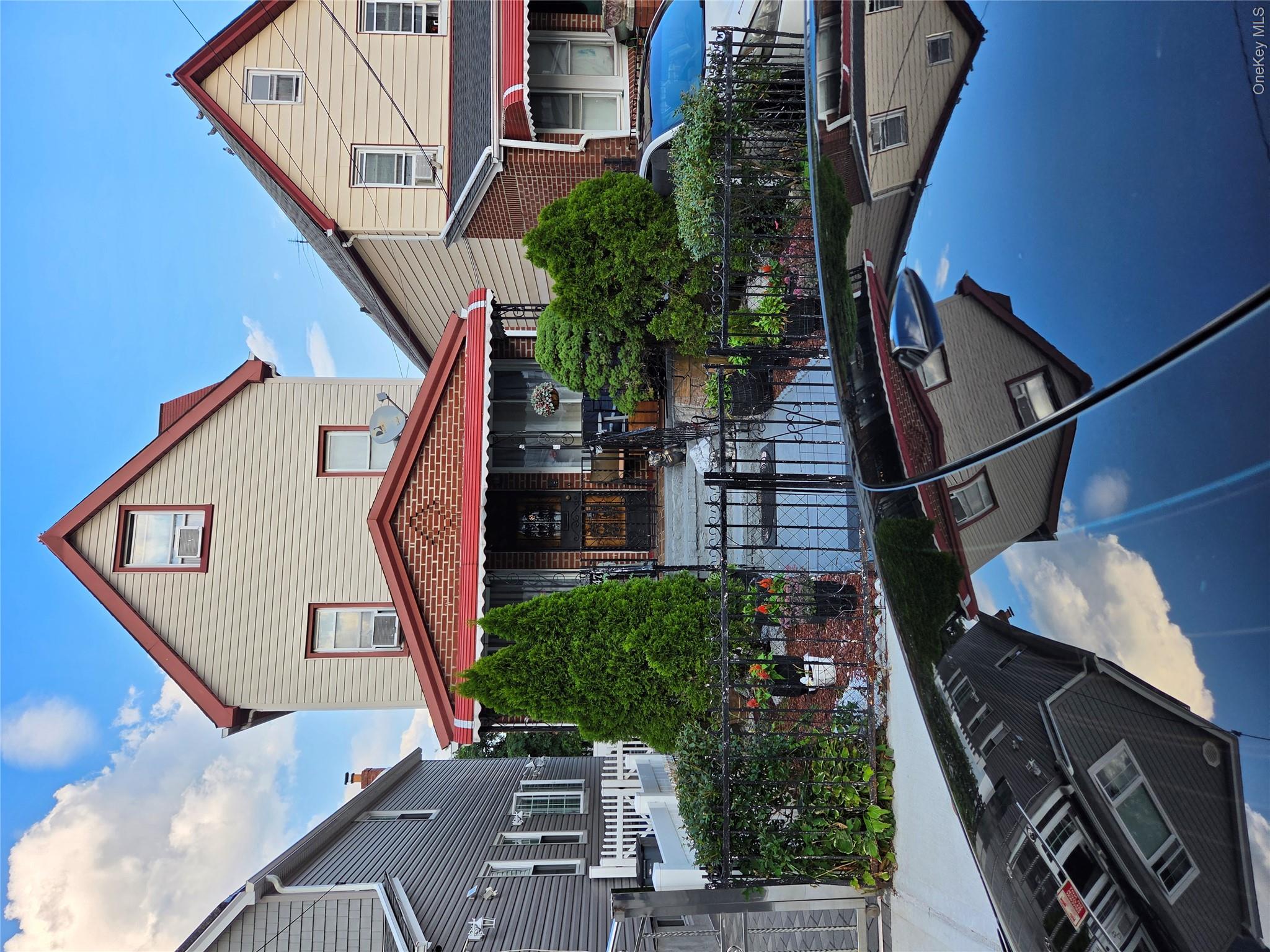 88-47 201st Street Property Photo 3