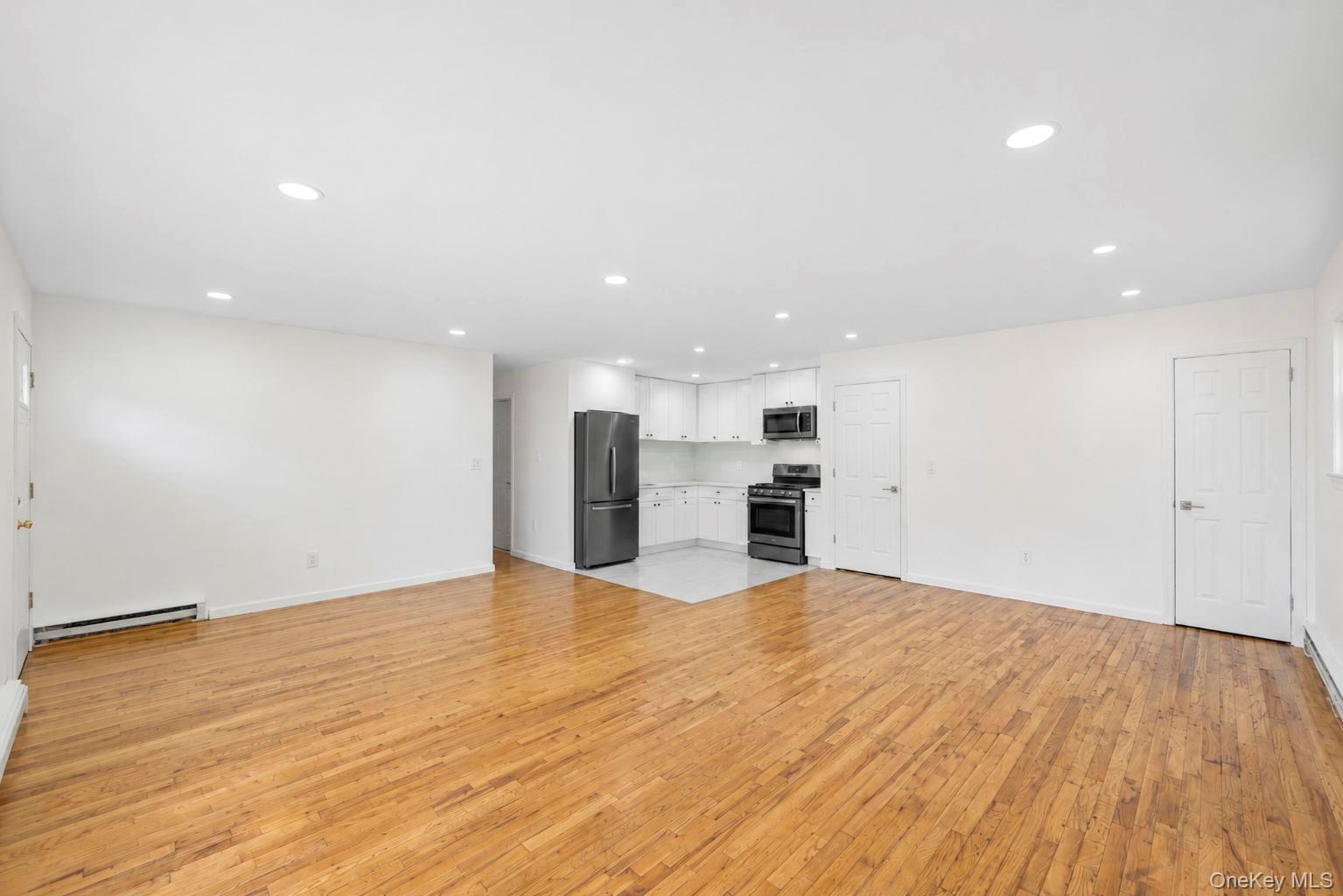 334 Robbins Street Property Photo 11