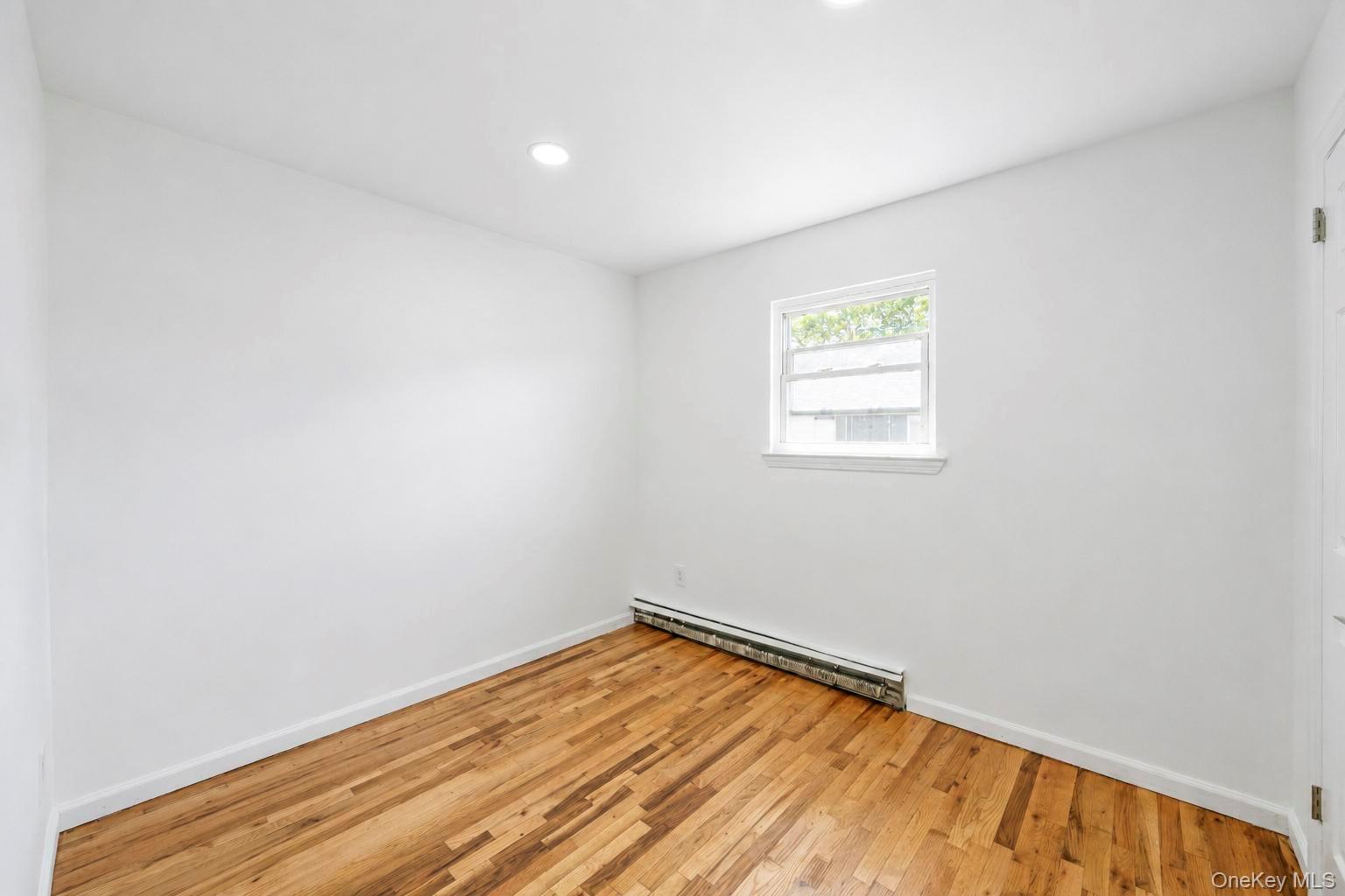 334 Robbins Street Property Photo 17