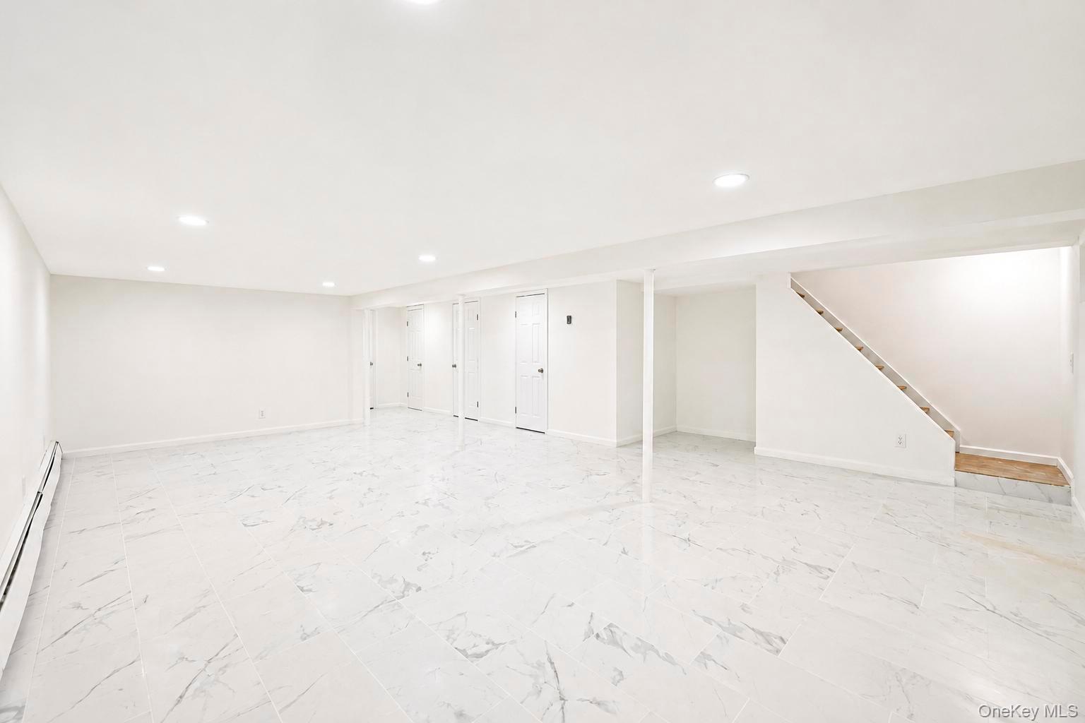 334 Robbins Street Property Photo 28