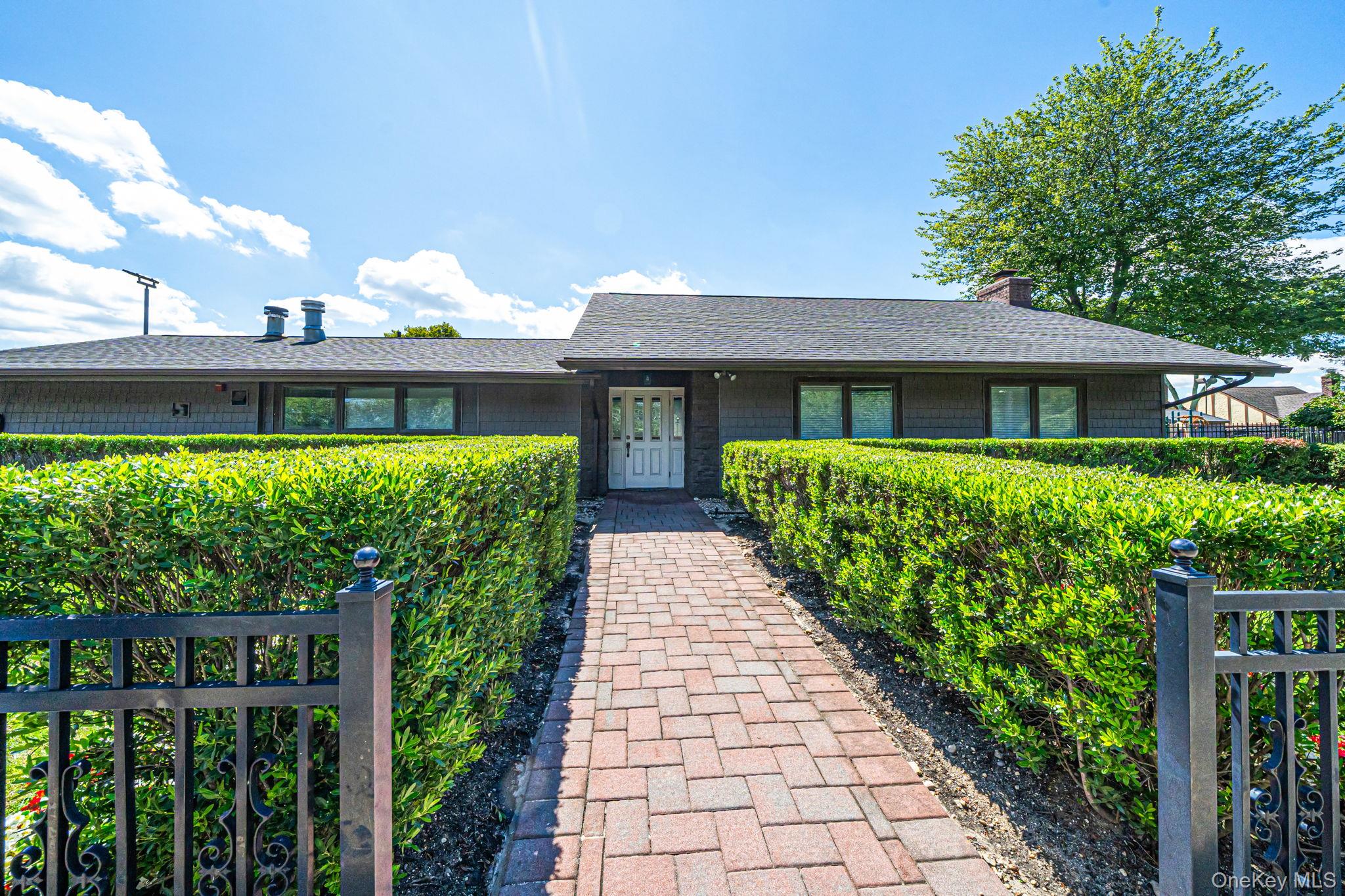 42 Summerfield Court Property Photo 20