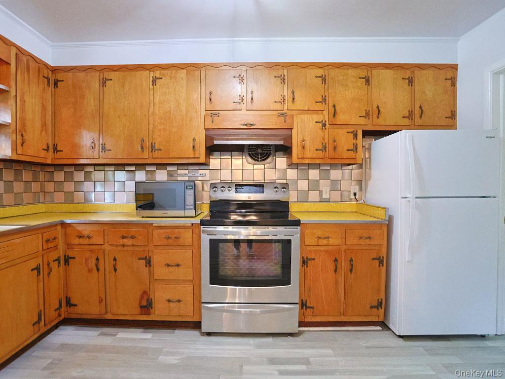 21 Pleasant View Road Property Photo 2