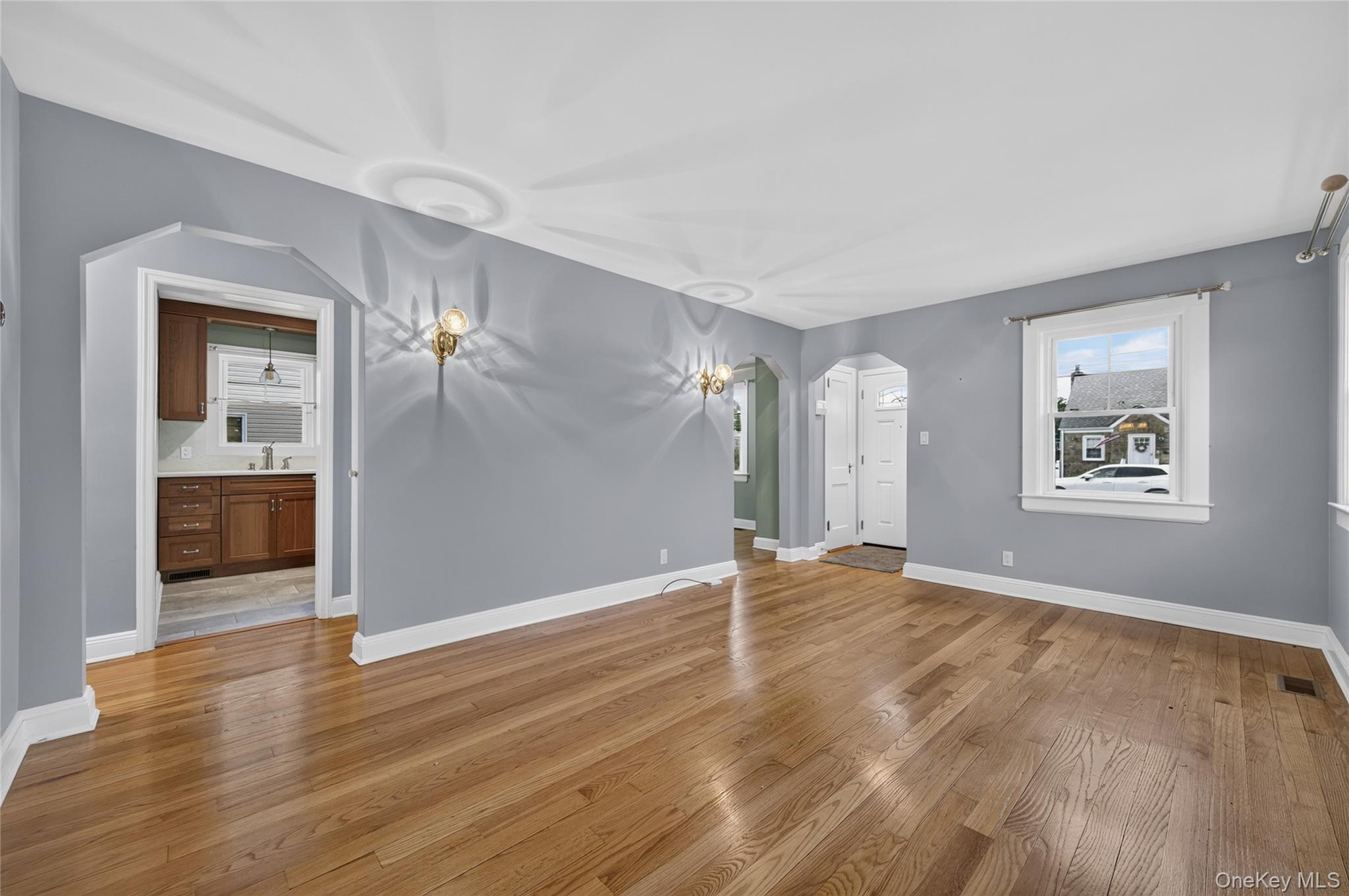 177 Jerome Avenue Property Photo 3