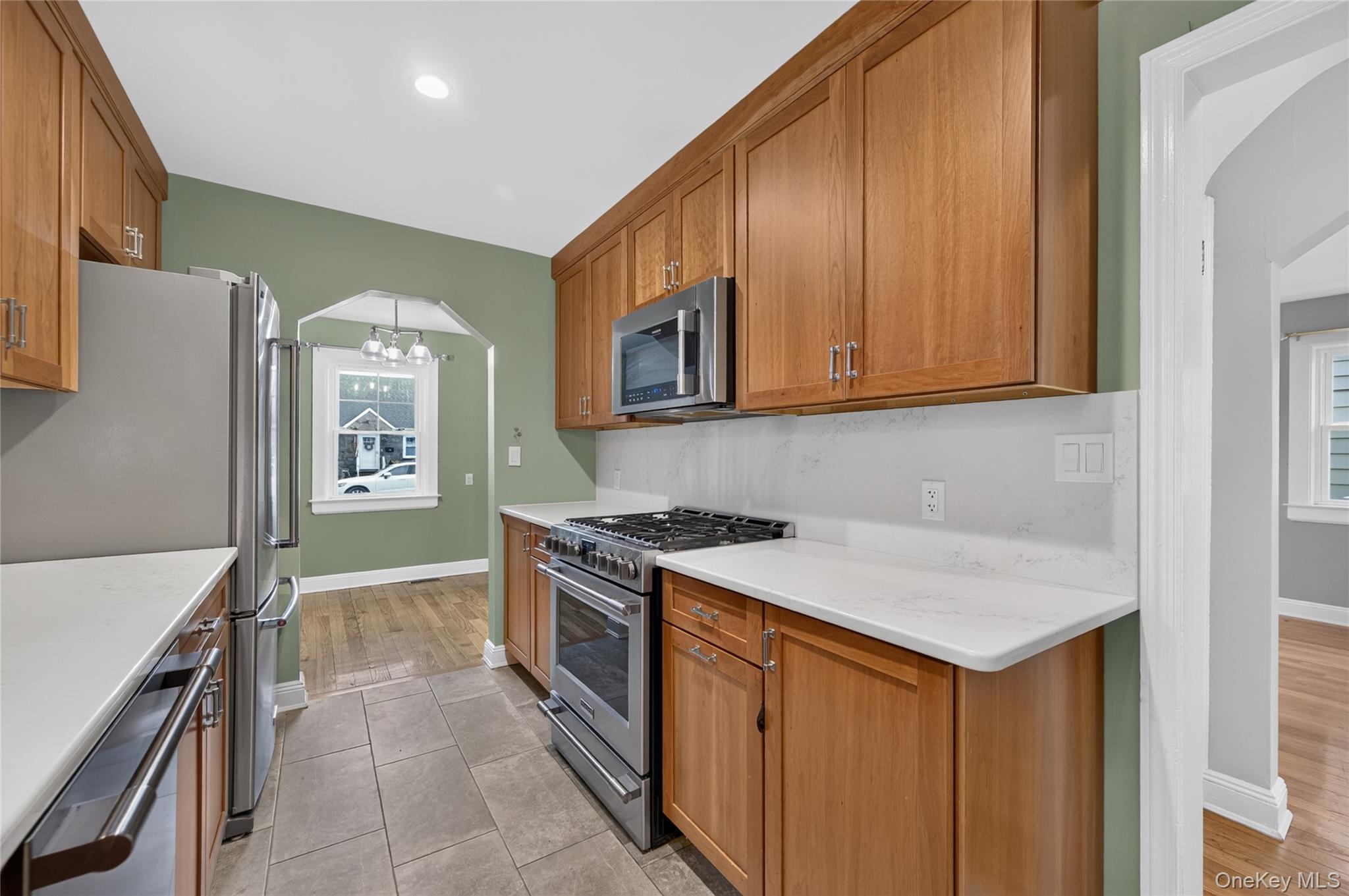 177 Jerome Avenue Property Photo 10