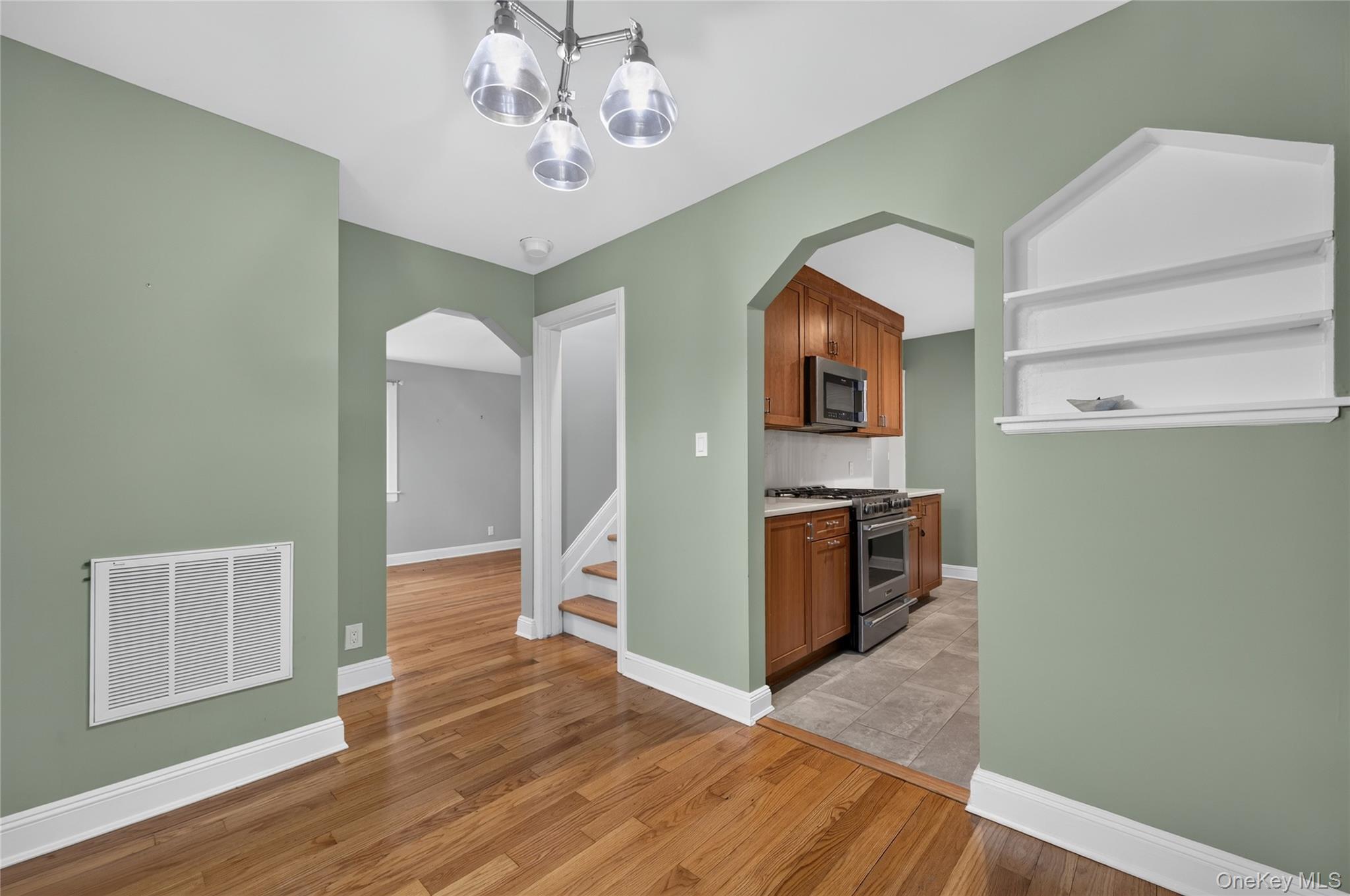 177 Jerome Avenue Property Photo 15