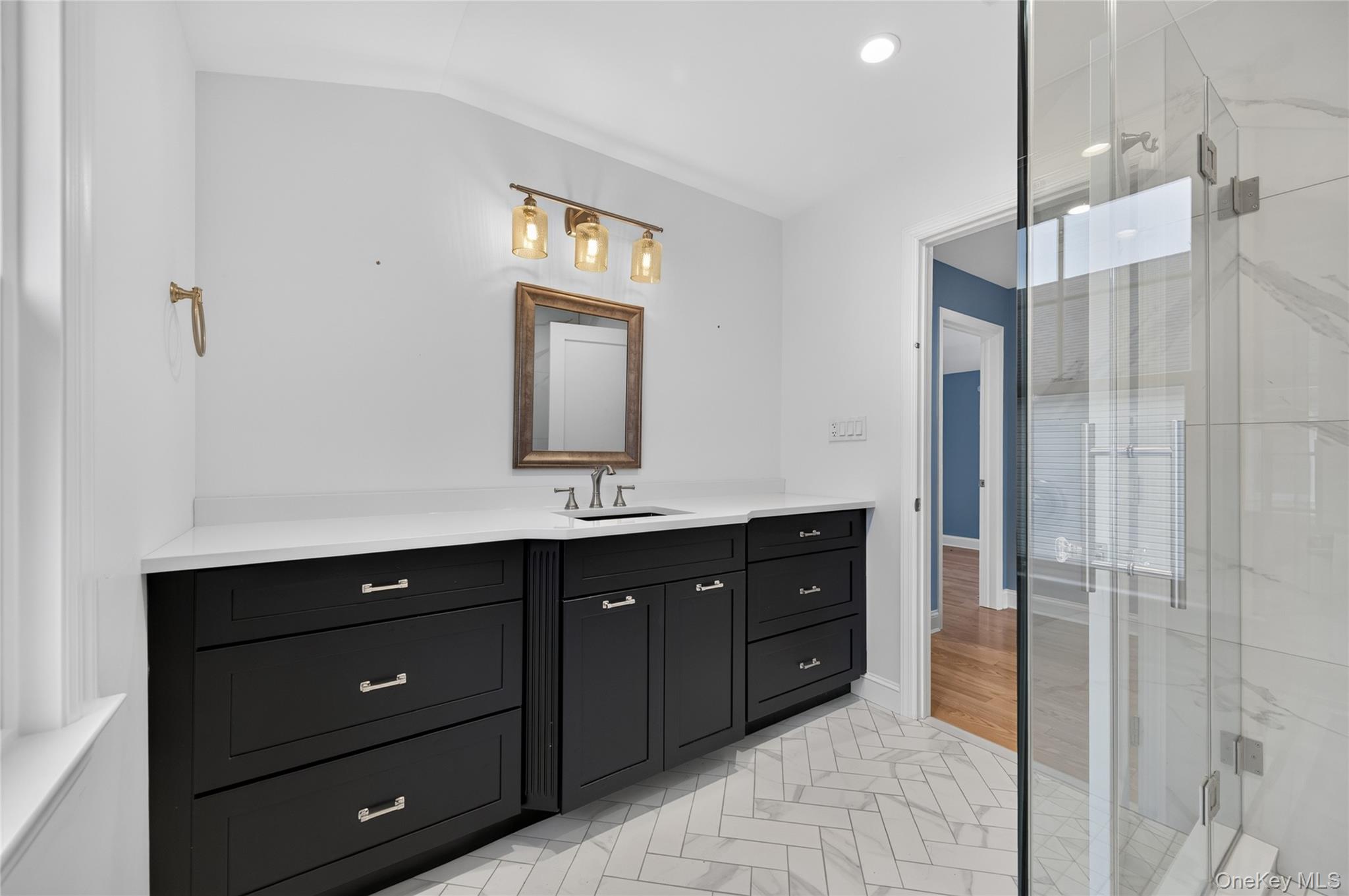 177 Jerome Avenue Property Photo 23
