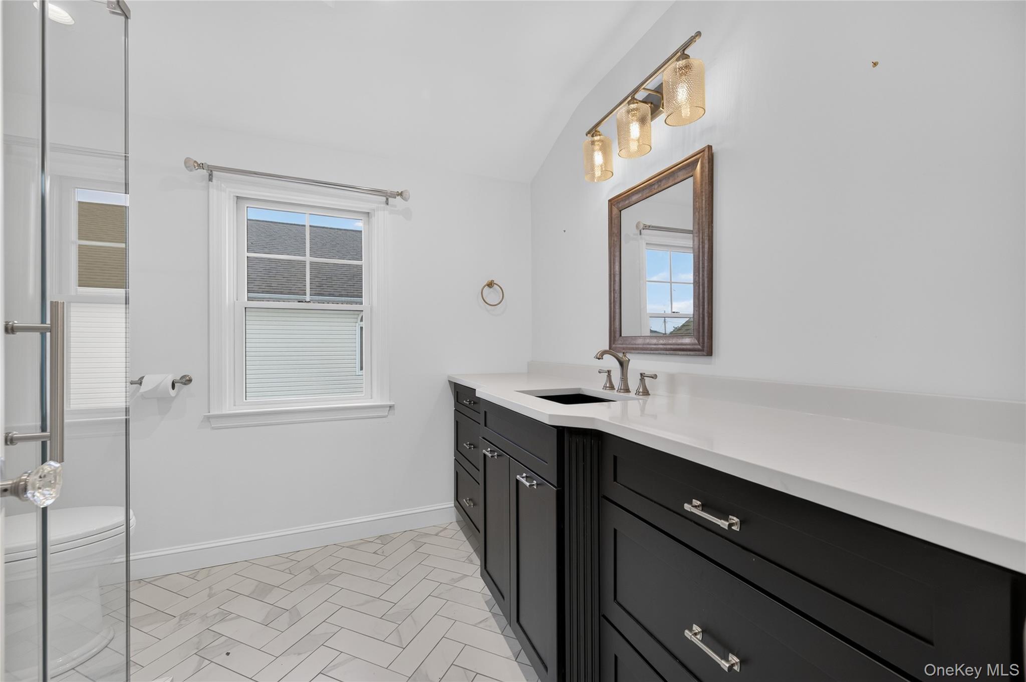 177 Jerome Avenue Property Photo 25