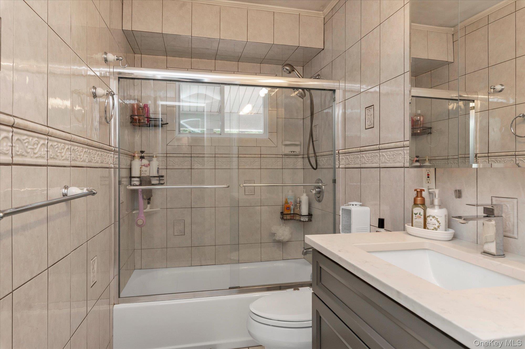 3917 Miller Place Property Photo 10