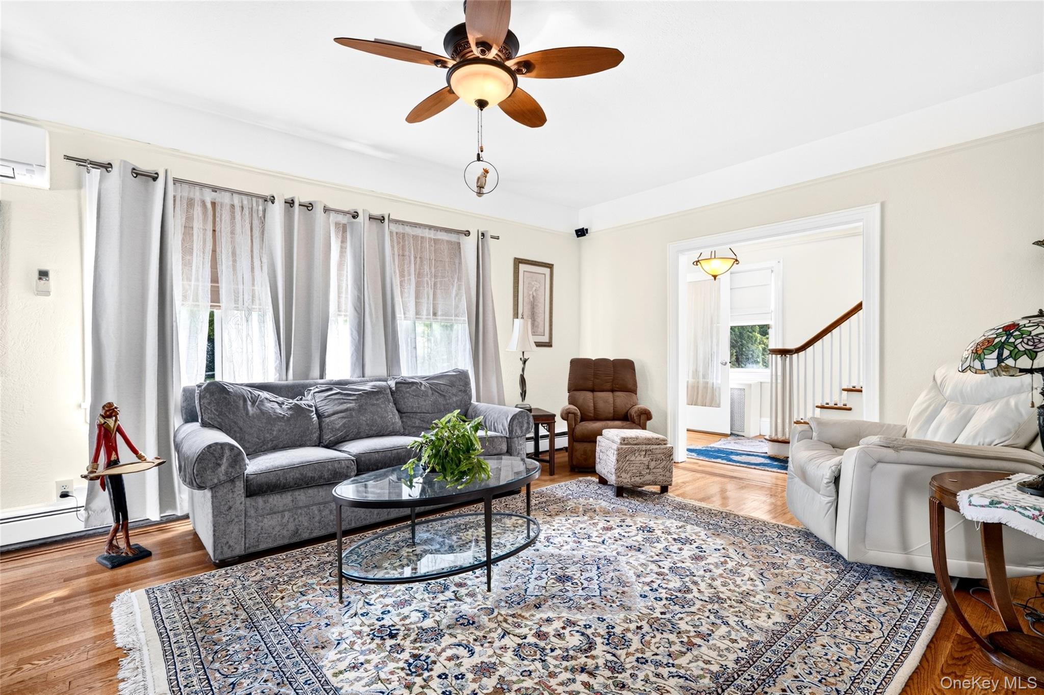 72 Hartsdale Road Property Photo 4