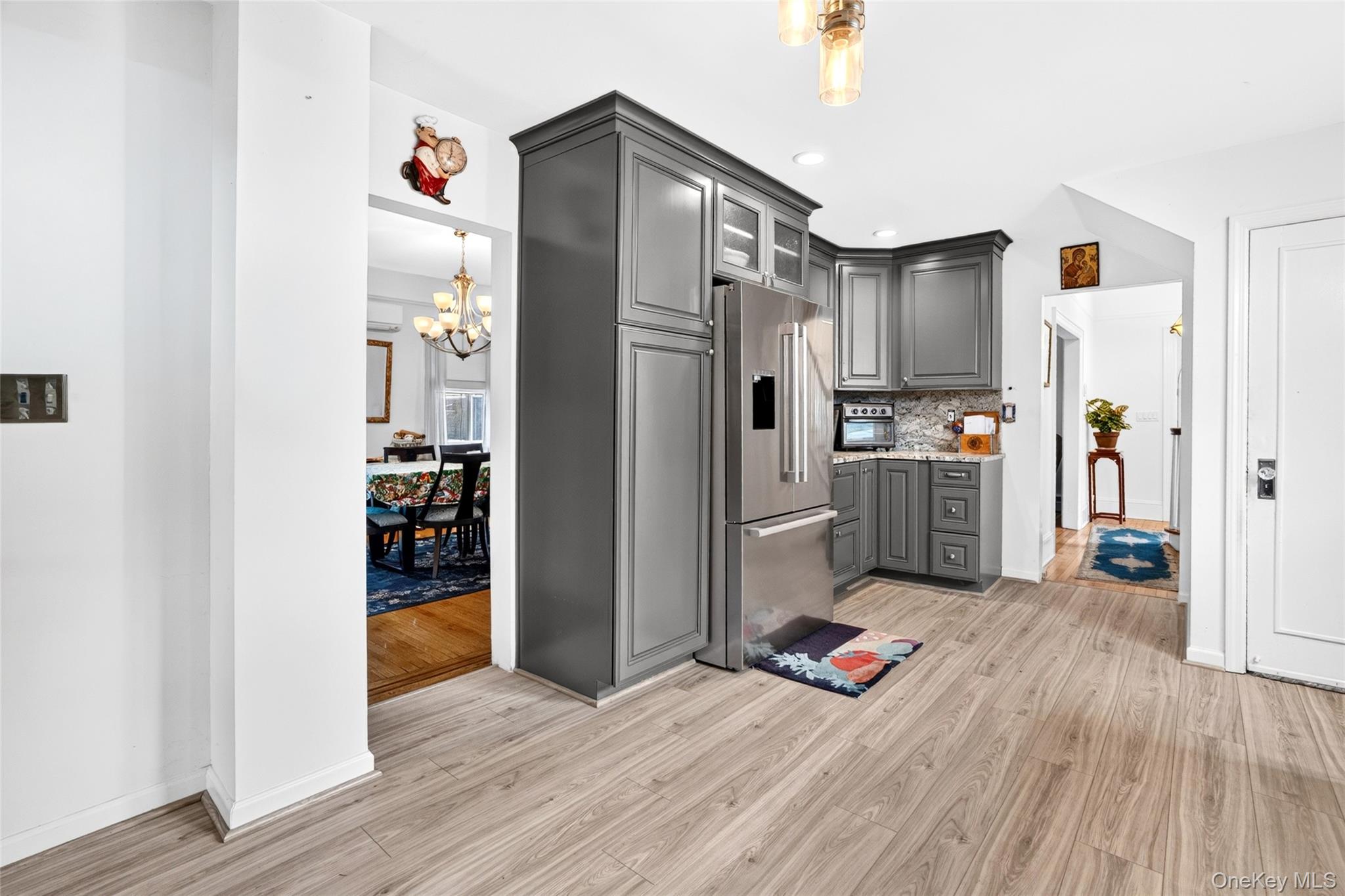 72 Hartsdale Road Property Photo 10