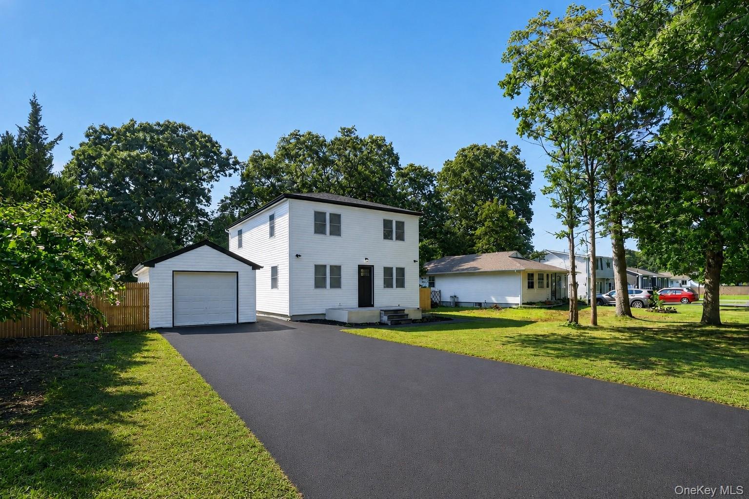 118 Floyd Road Property Photo 1