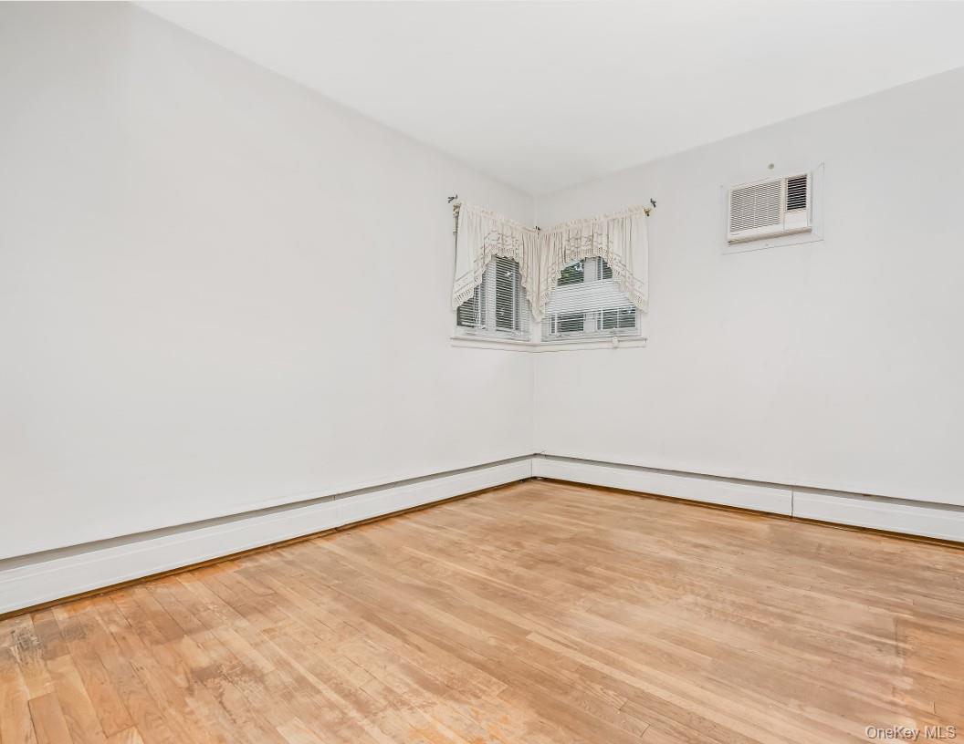 162 Washington Street Property Photo 14