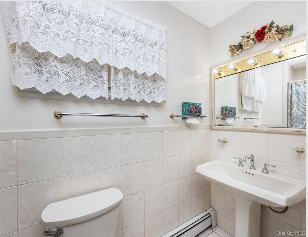 162 Washington Street Property Photo 15