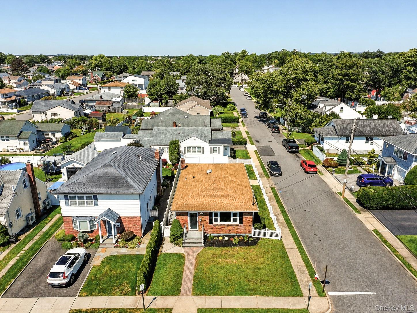 12 Grant Avenue Property Photo 3