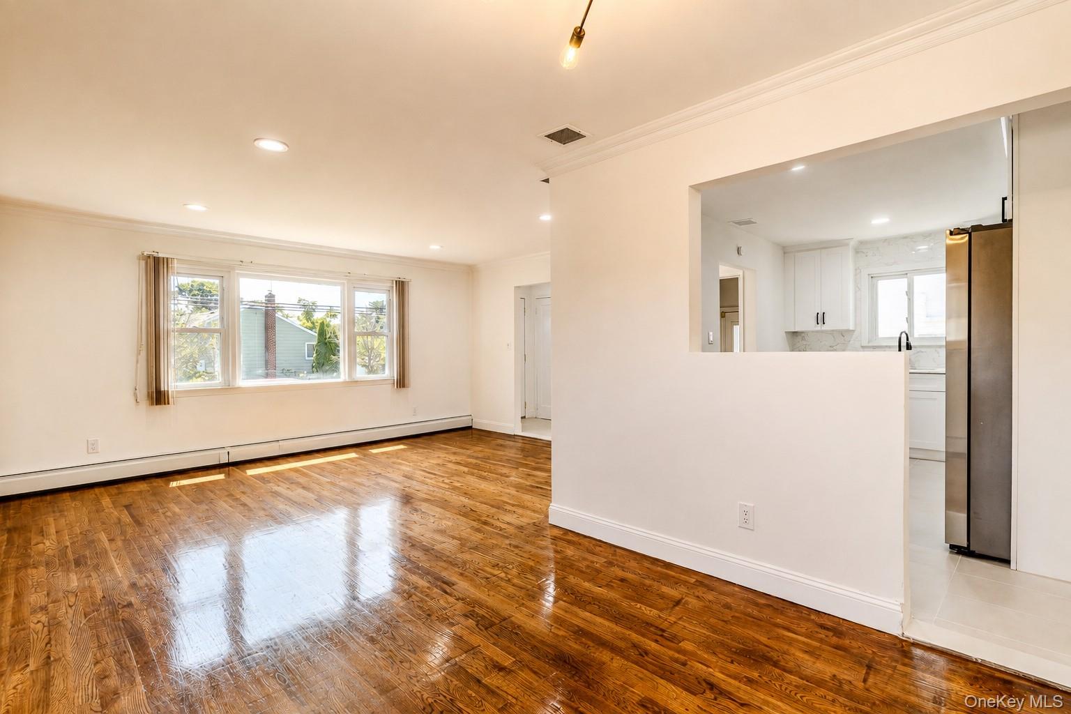 12 Grant Avenue Property Photo 9
