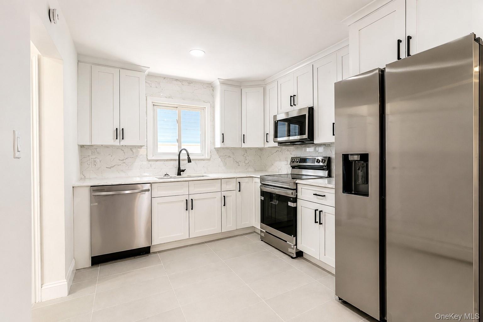 12 Grant Avenue Property Photo 13
