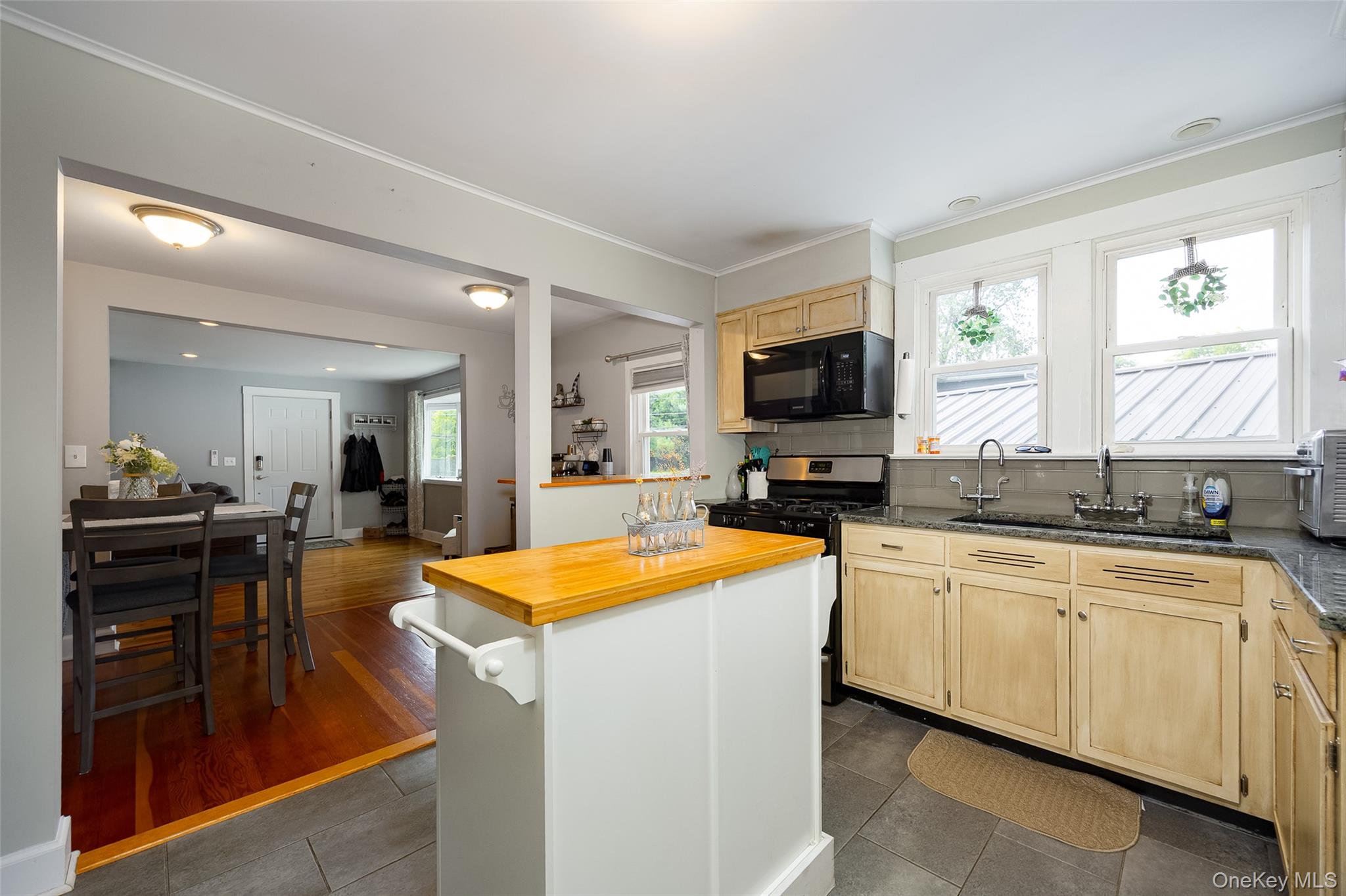 40 Peckham Road Property Photo 9