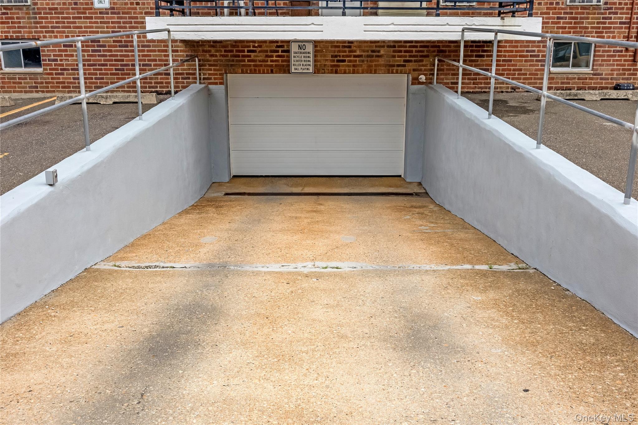 100 Randall Avenue 3d Property Photo 4
