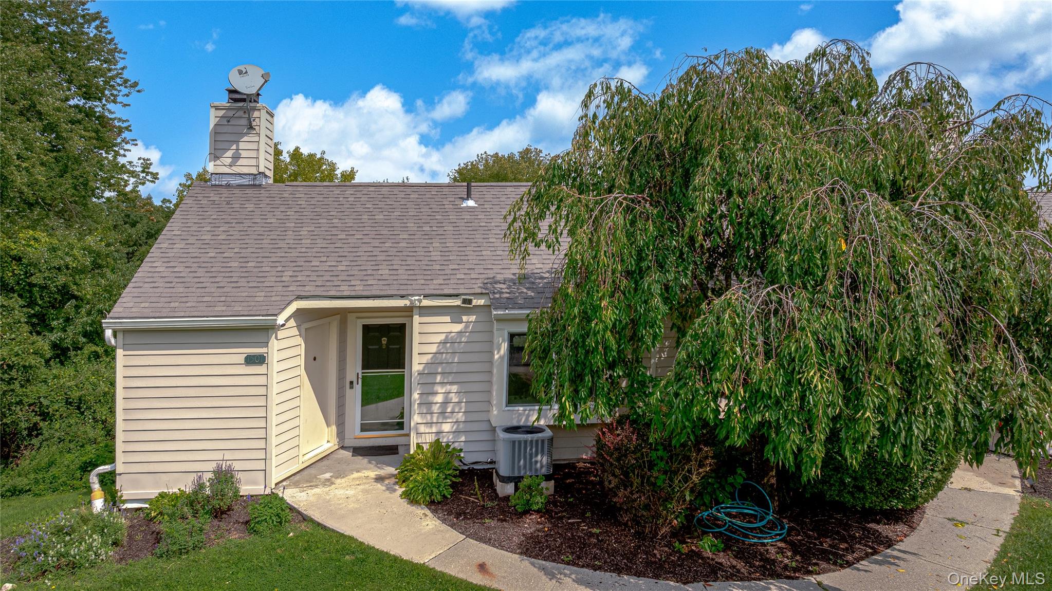 1501 Eagles Ridge Road Property Photo 1