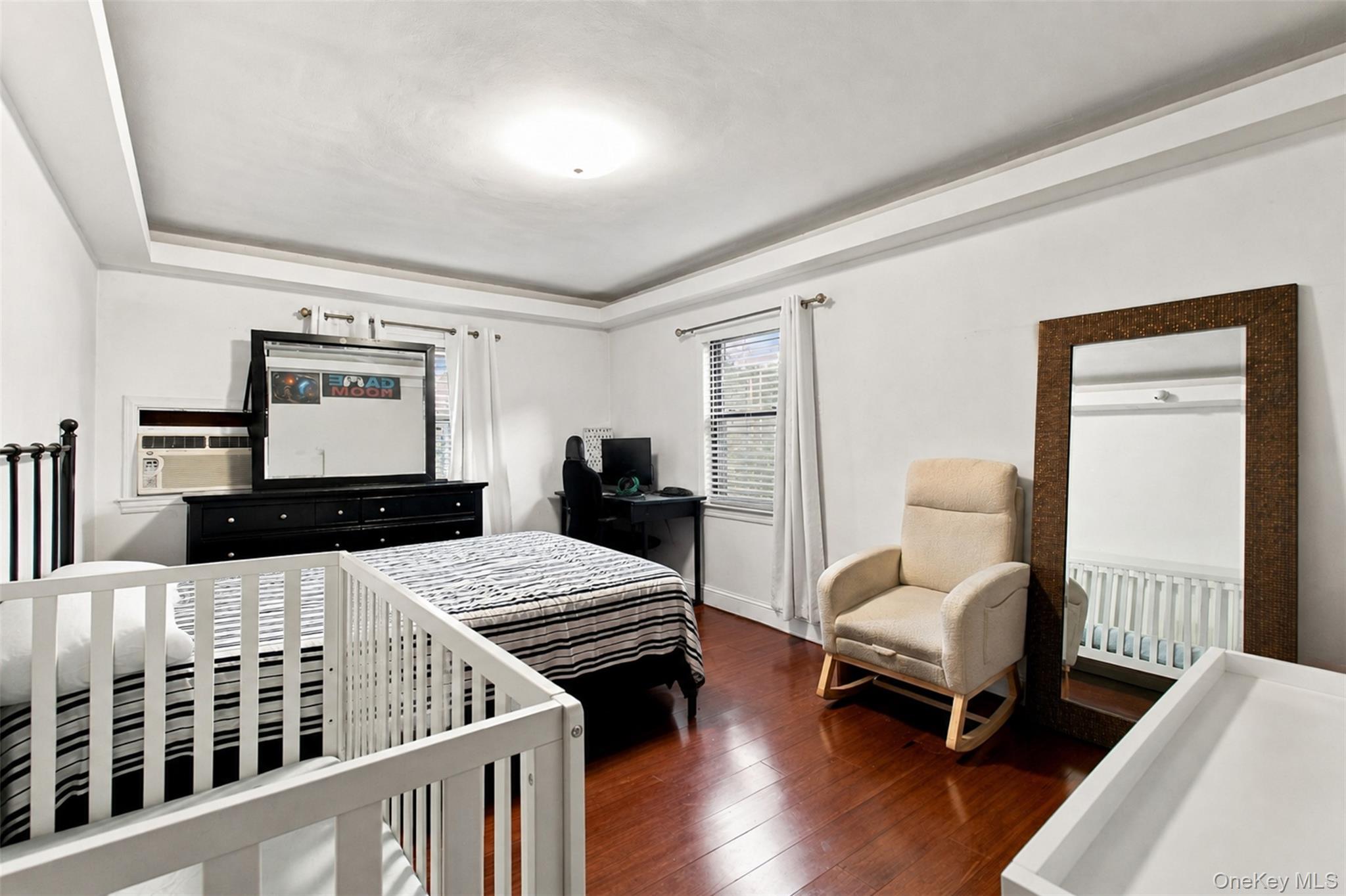 2546 Laconia Avenue Property Photo 11