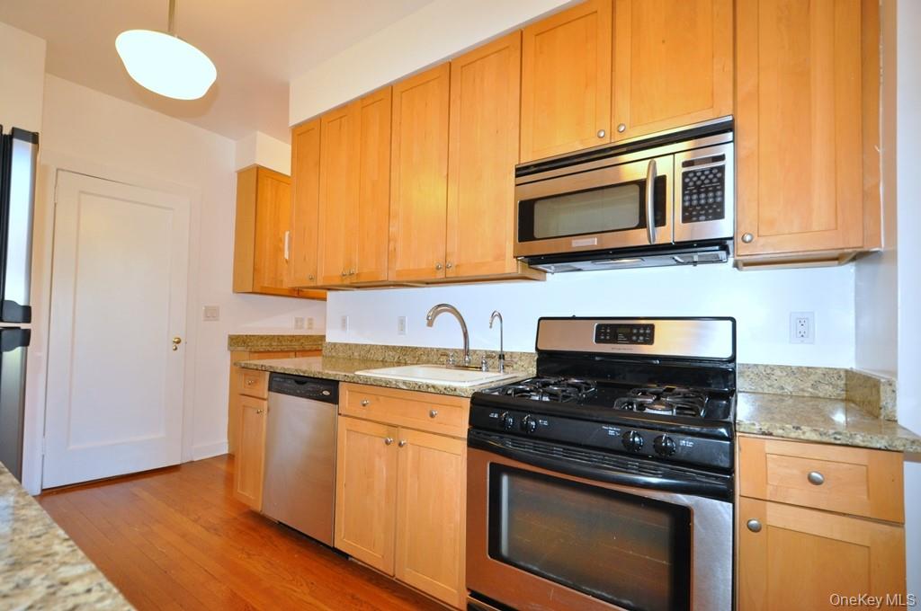155 Garth Road 3d Property Photo 8