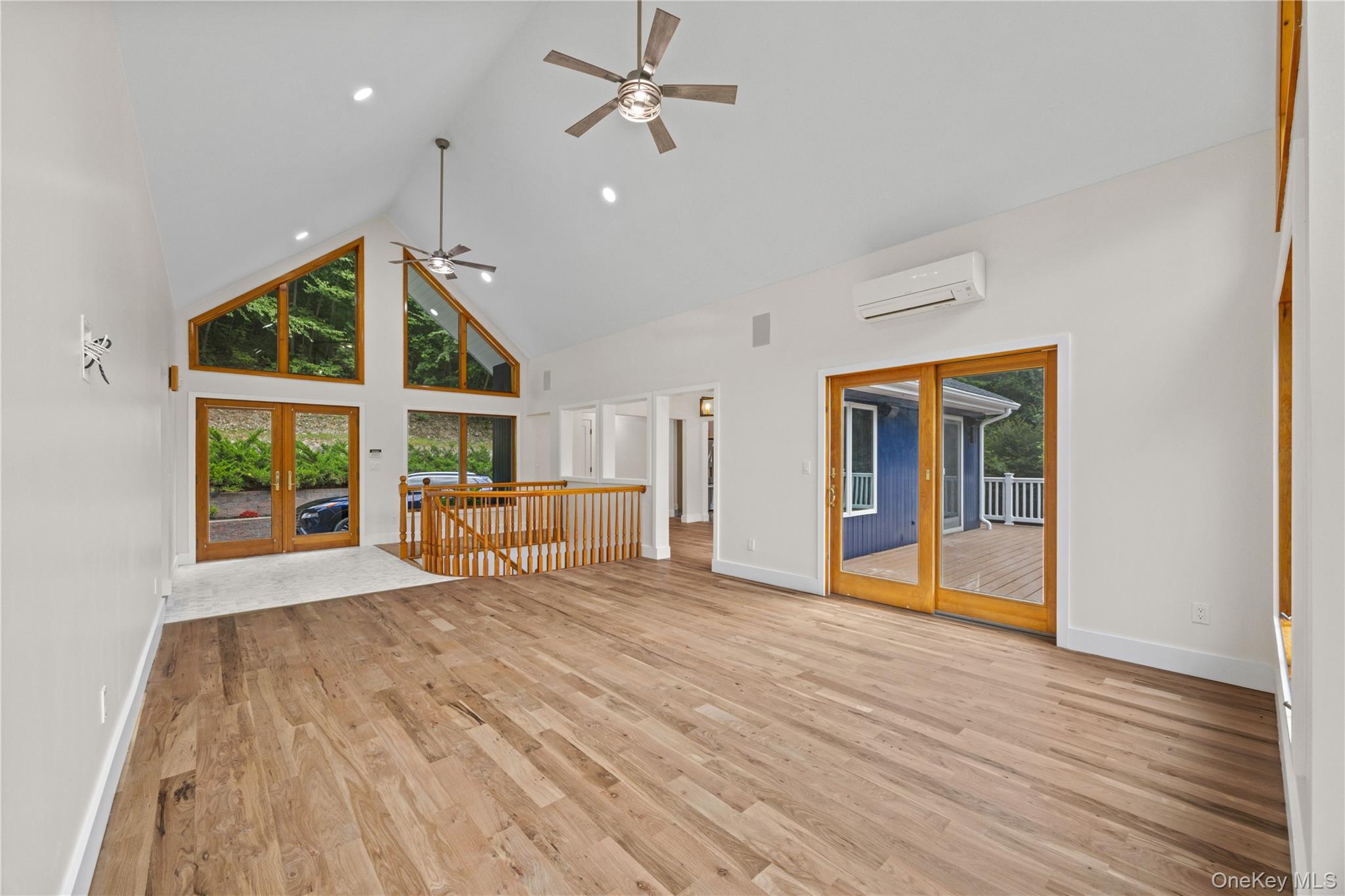 24 Babbling Brook Lane Property Photo 4