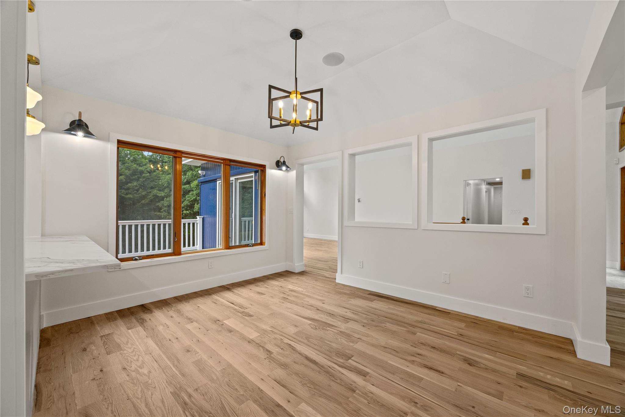 24 Babbling Brook Lane Property Photo 12
