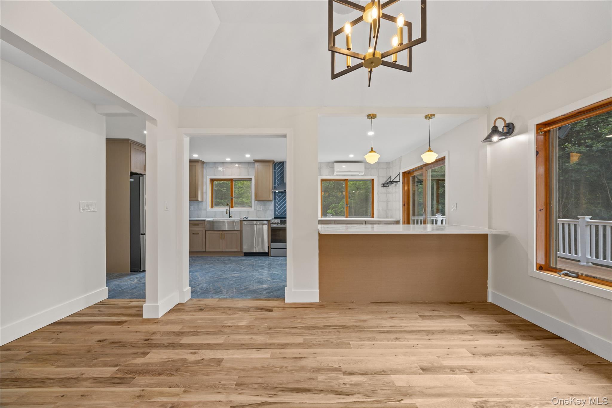 24 Babbling Brook Lane Property Photo 13