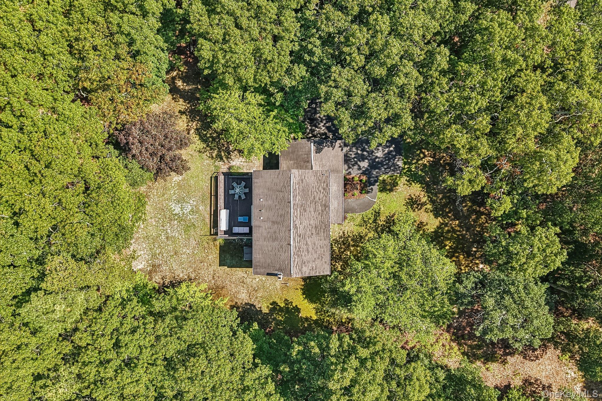 4 Wooded Lane Property Photo 41
