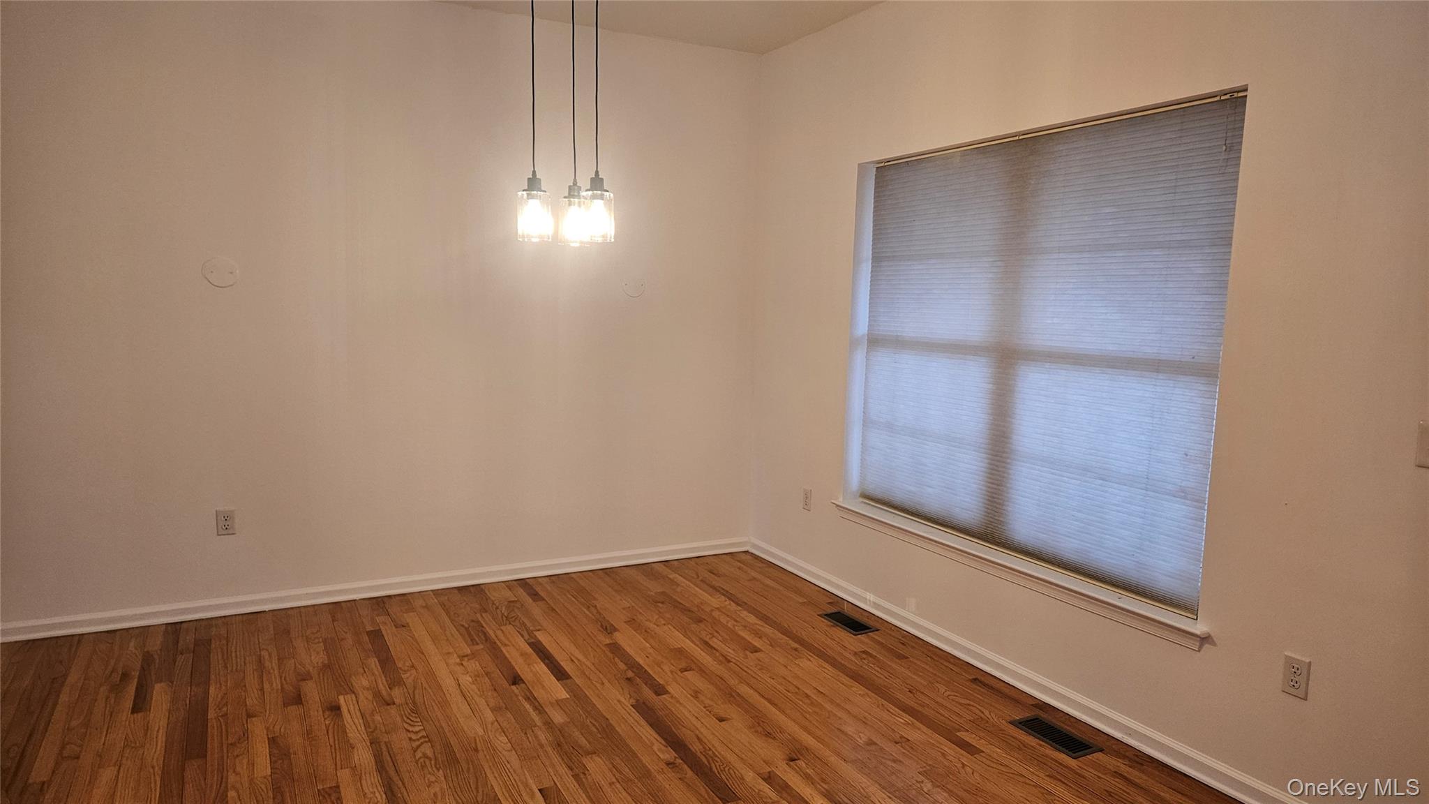 2719 Colonial Drive Property Photo 11