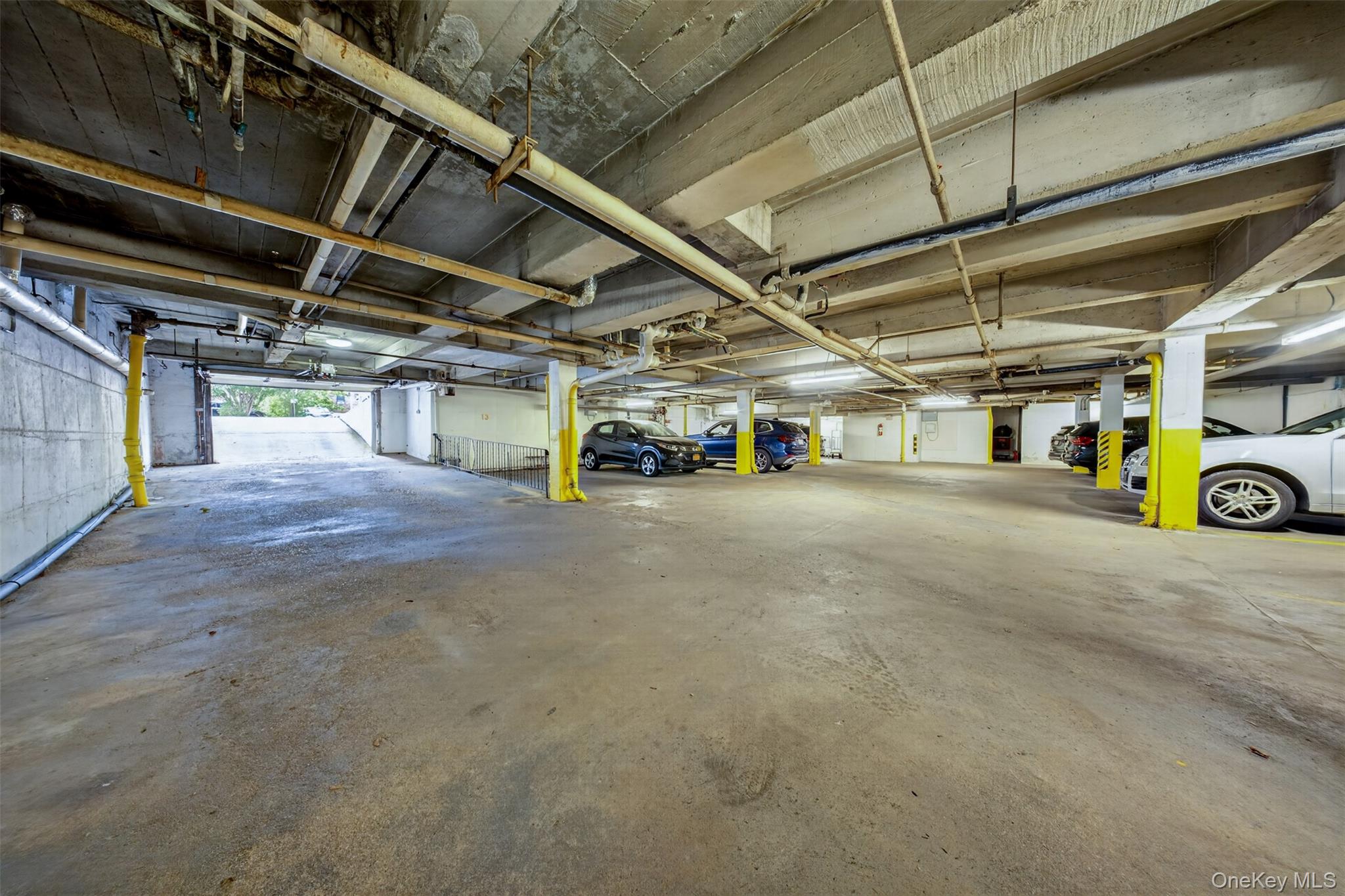 20 Hill Park Avenue 1f Property Photo 19