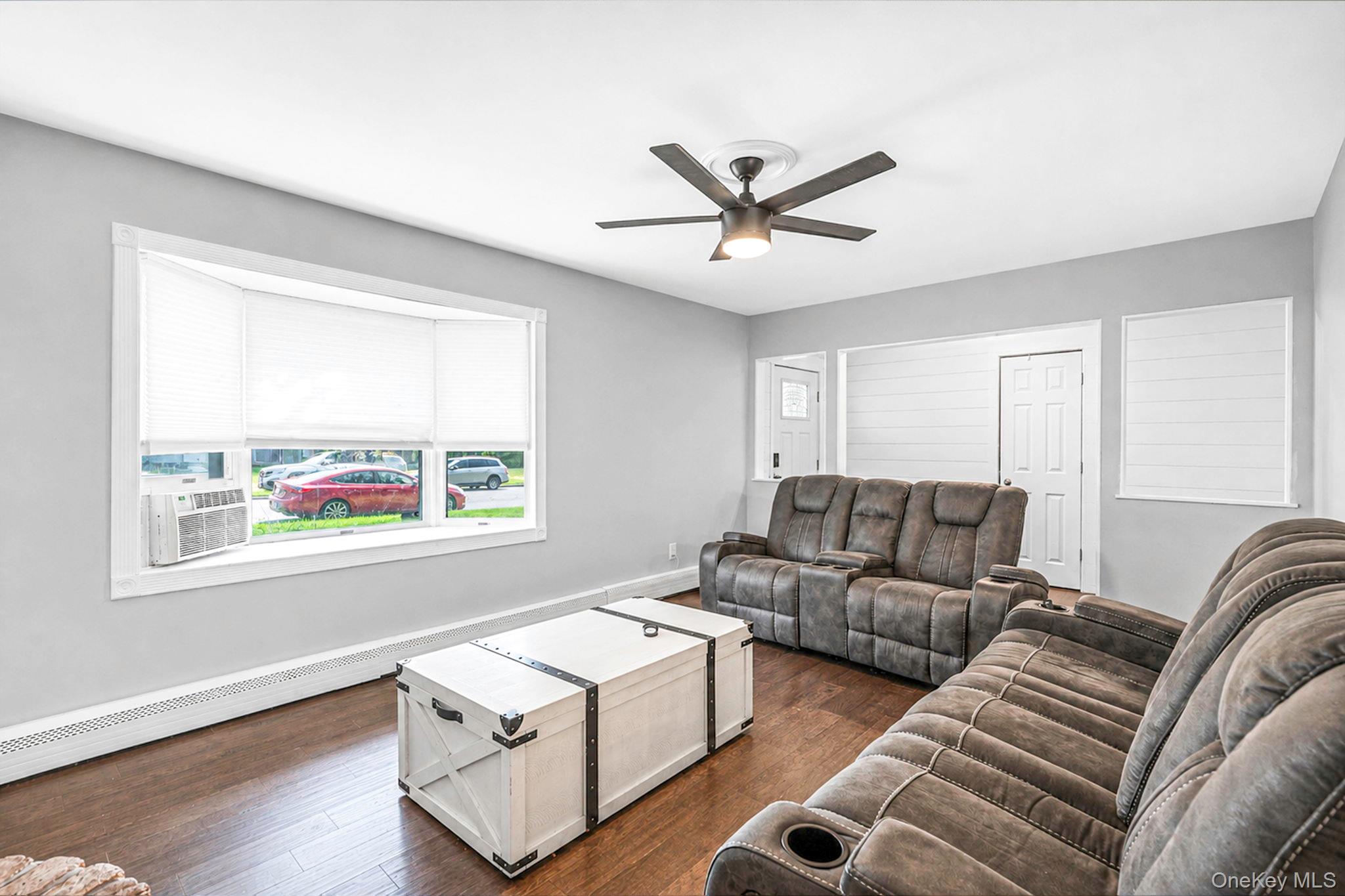 30 Ashland Street Property Photo 8